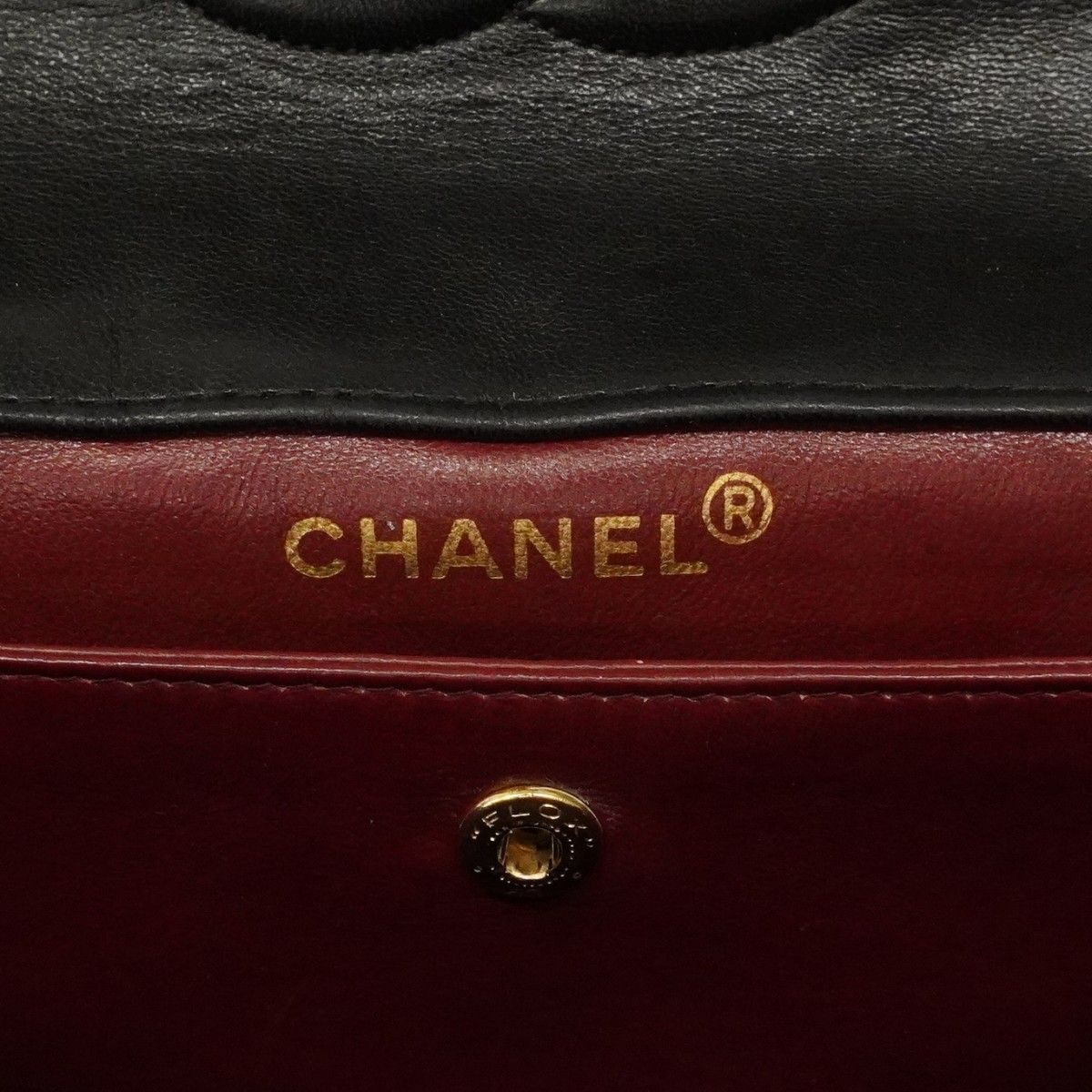 Chanel Shoulder Bag Quilted Lambskin Black Gold — view 5