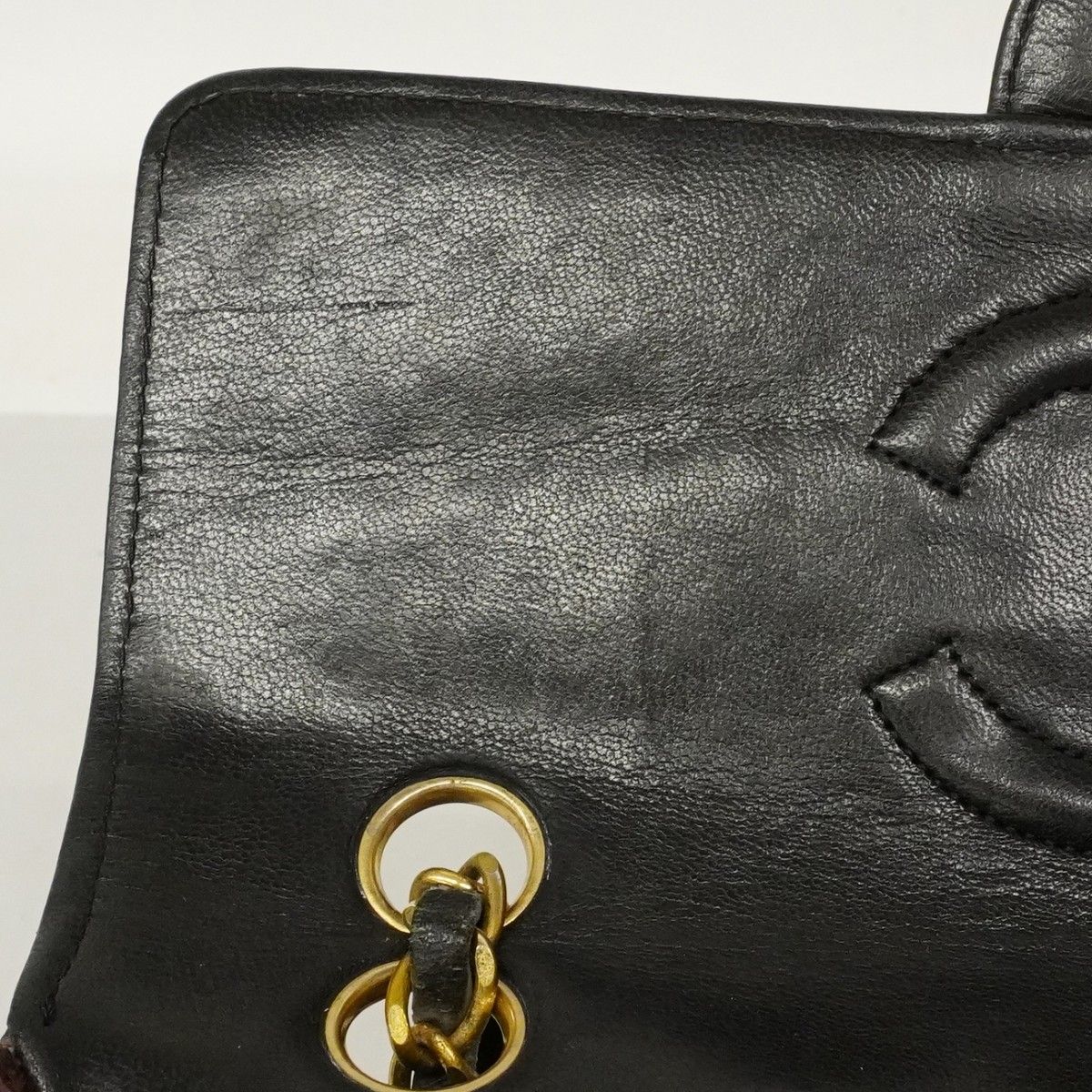 Chanel Shoulder Bag Quilted Lambskin Black Gold — view 9