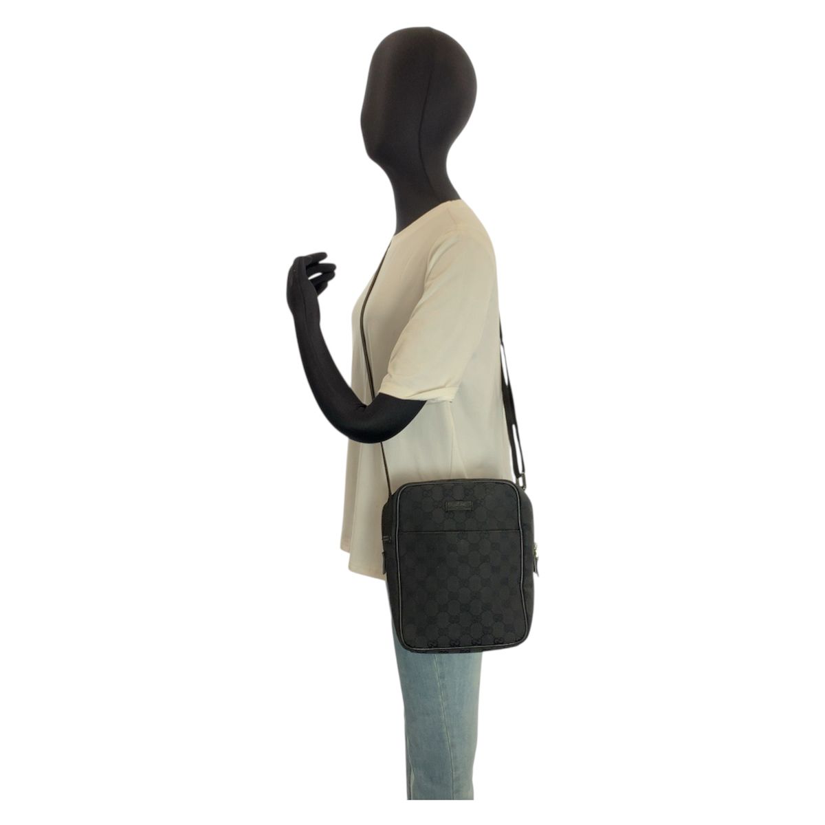 Gucci Black GG Canvas Shoulder Bag Pochette — view 5