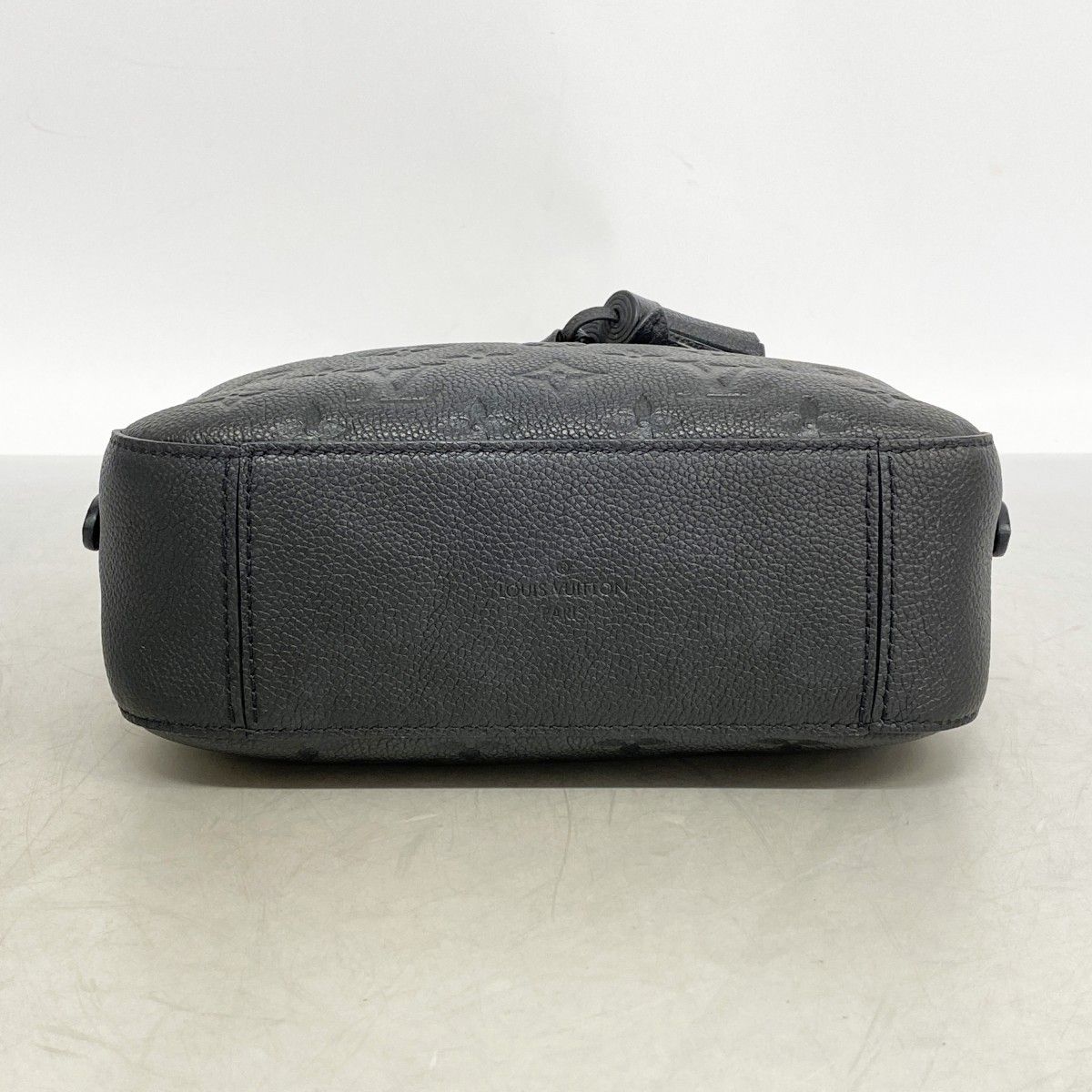 Louis Vuitton Handbag Monogram Empreinte Saintonge Noir 2-Way — view 3