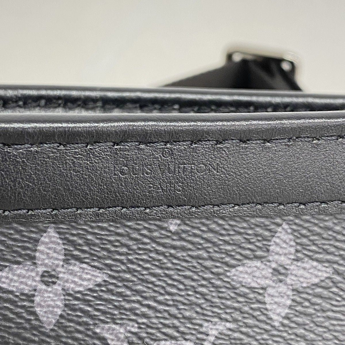 Louis Vuitton Shoulder Bag Monogram Eclipse Gaston Wearable Wallet Black — view 5