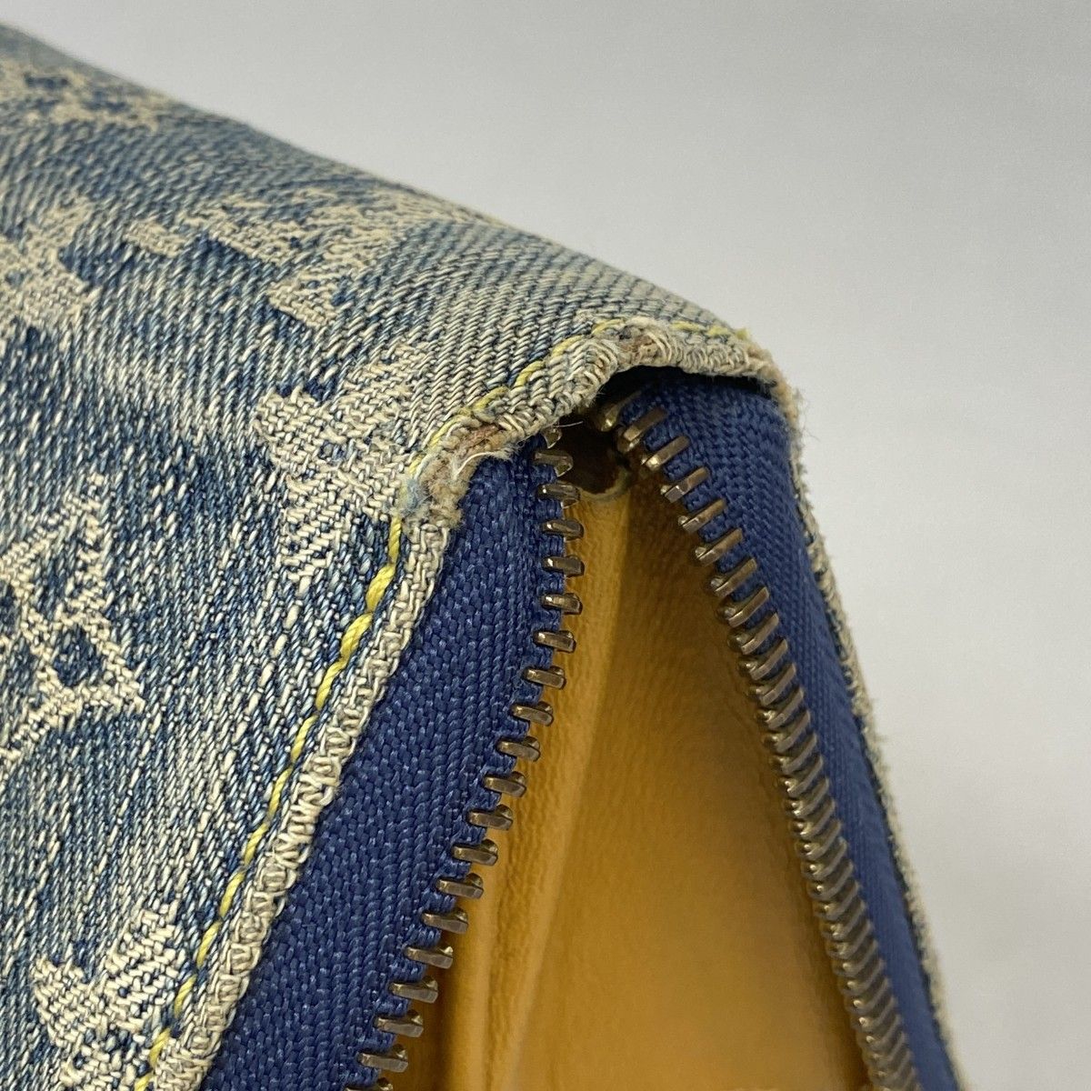 Louis Vuitton Wallet Monogram Denim Zippy Blue — view 6