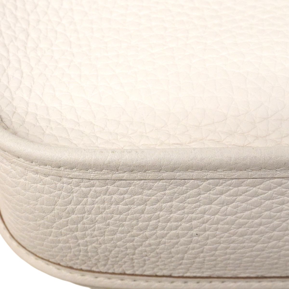 Hermes Shoulder Bag Evelyne TPM Taurillon Clemence Gris Perle Gold — view 6
