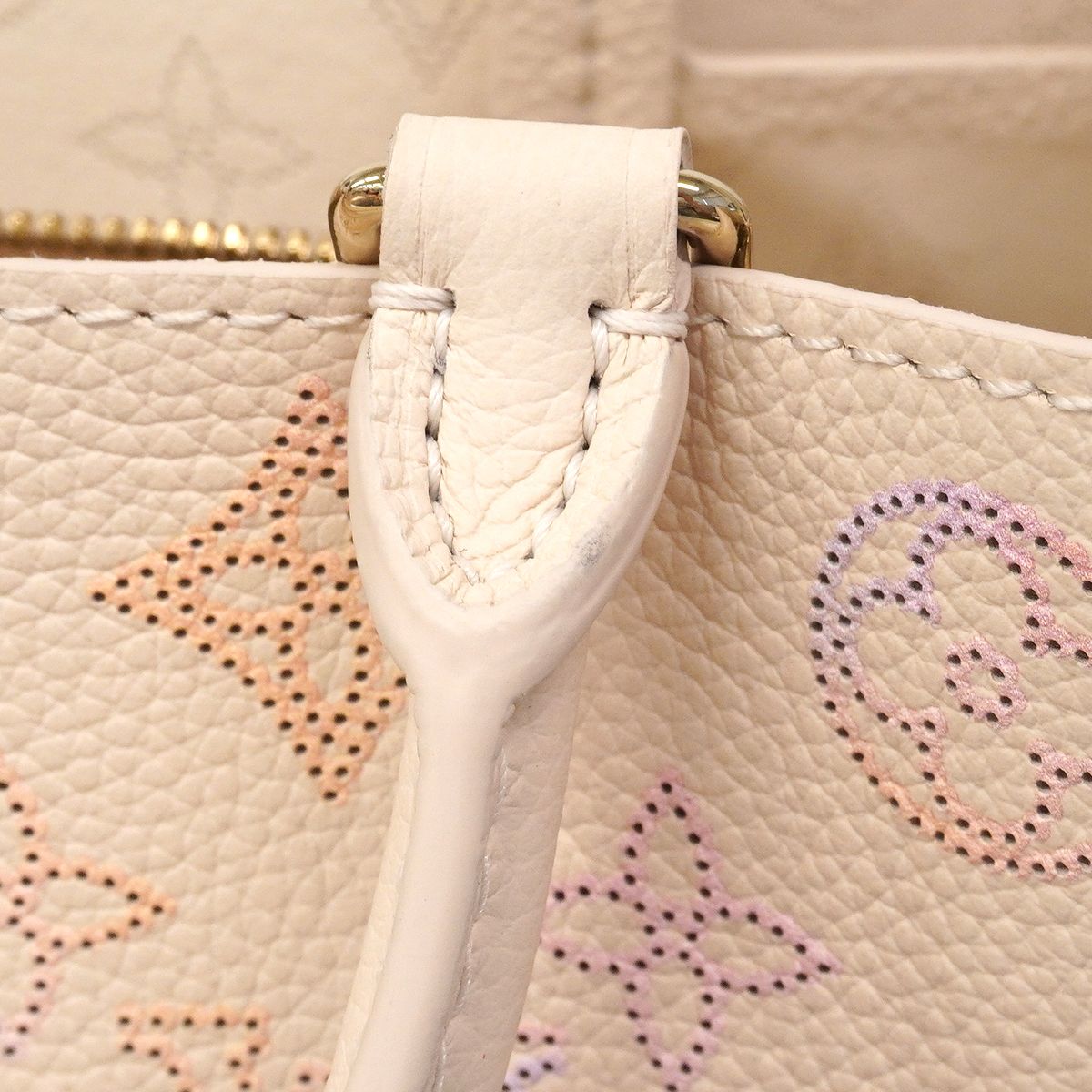 Louis Vuitton Tote Mahina Bella White Multicolor 2-Way — view 8