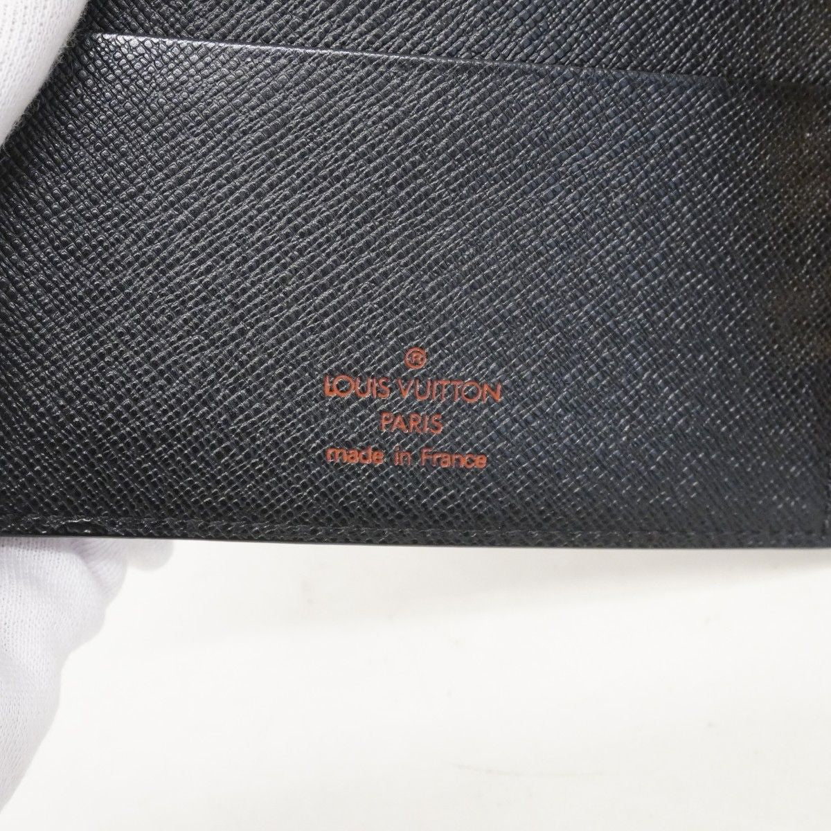 Louis Vuitton Notebook Cover Epi Agenda Noir — view 5