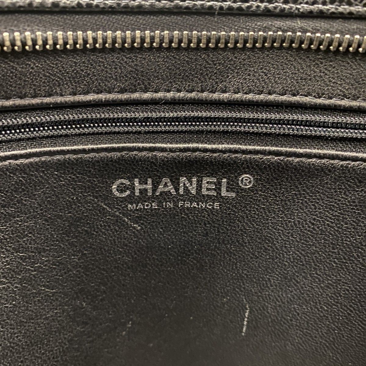 Chanel Tote Reissue Caviar Leather Black Silver — view 5
