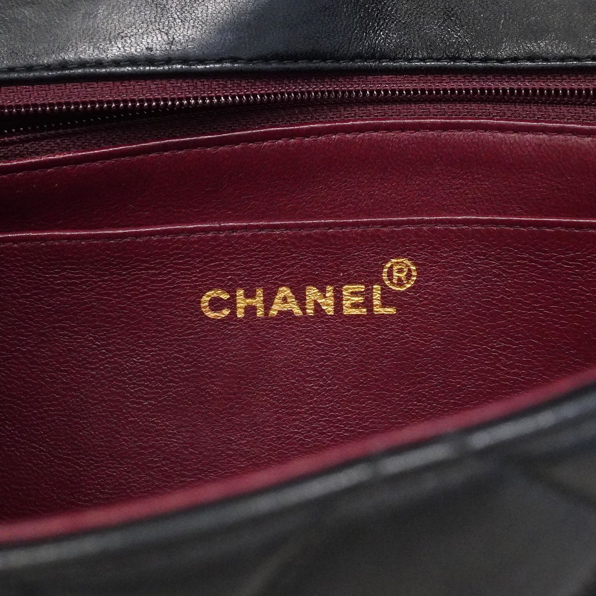 Chanel Shoulder Bag Diana Lambskin Black Gold — view 5