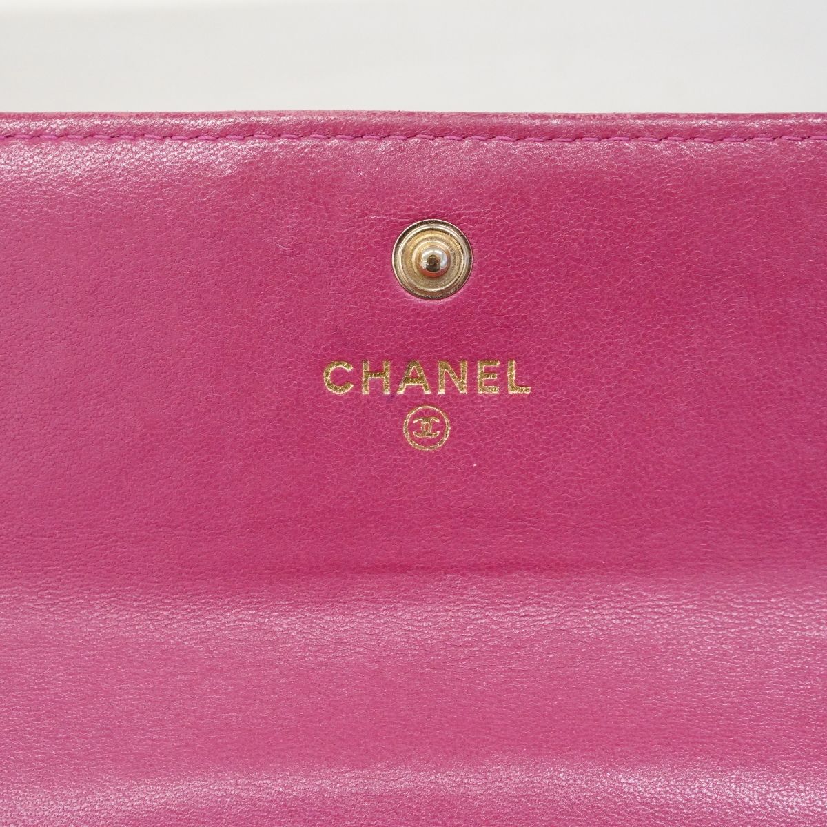 Chanel Wallet Camellia Lambskin Pink Gold — view 5