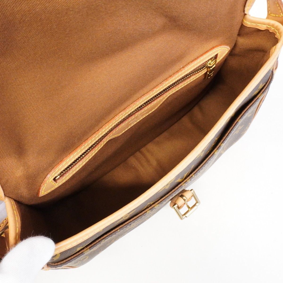 Louis Vuitton Shoulder Bag Monogram Sologne Brown — view 4