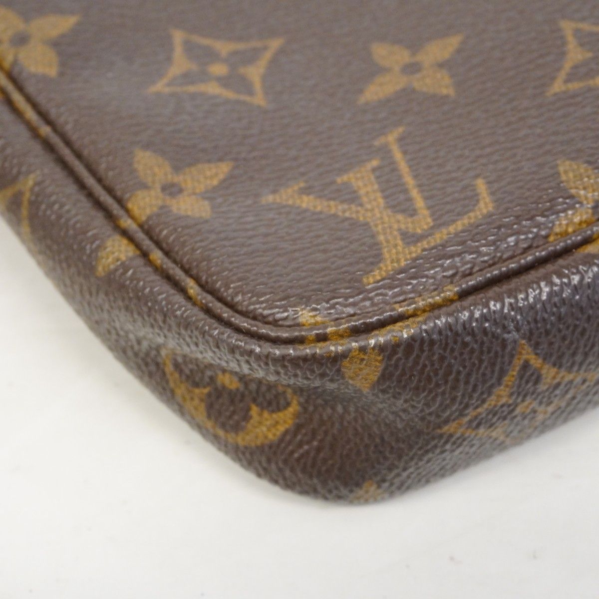 Louis Vuitton Pouch Monogram Pochette Brown — view 7