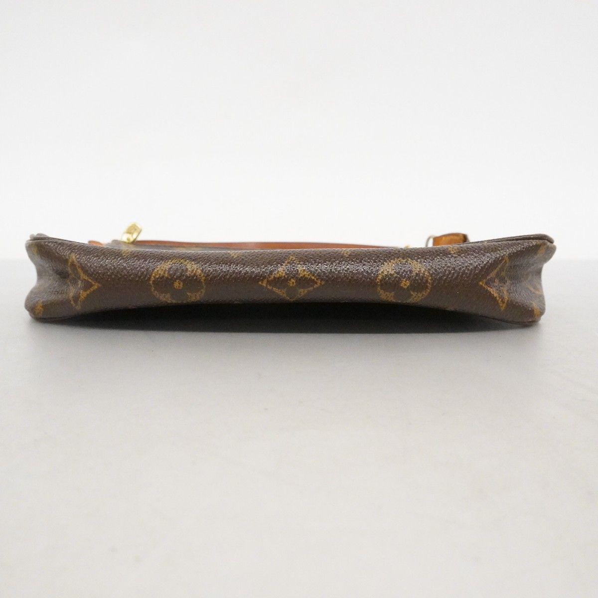 Louis Vuitton Pouch Monogram Pochette Brown — view 3
