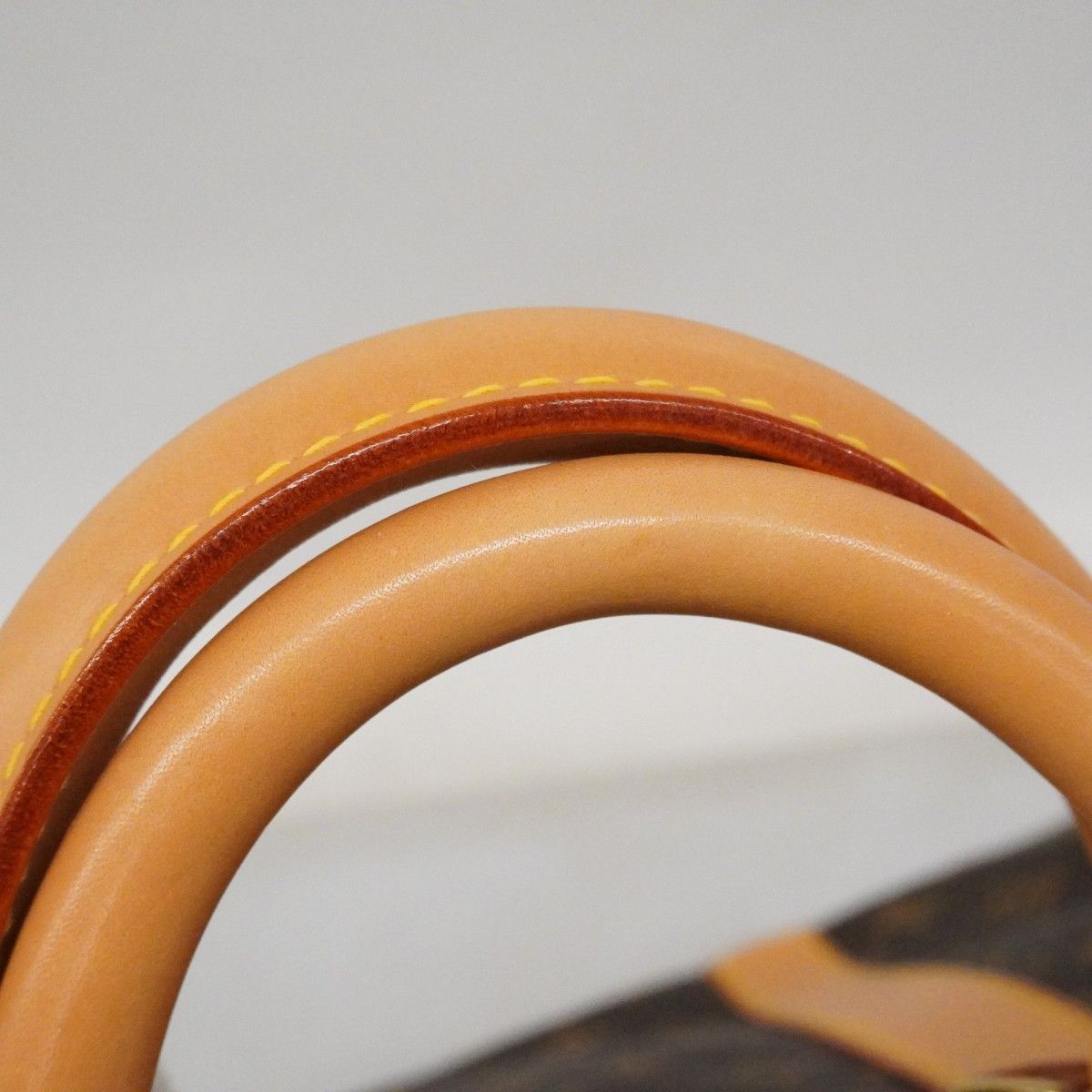 Louis Vuitton Boston Bag Monogram Keepall 55 Brown — view 9