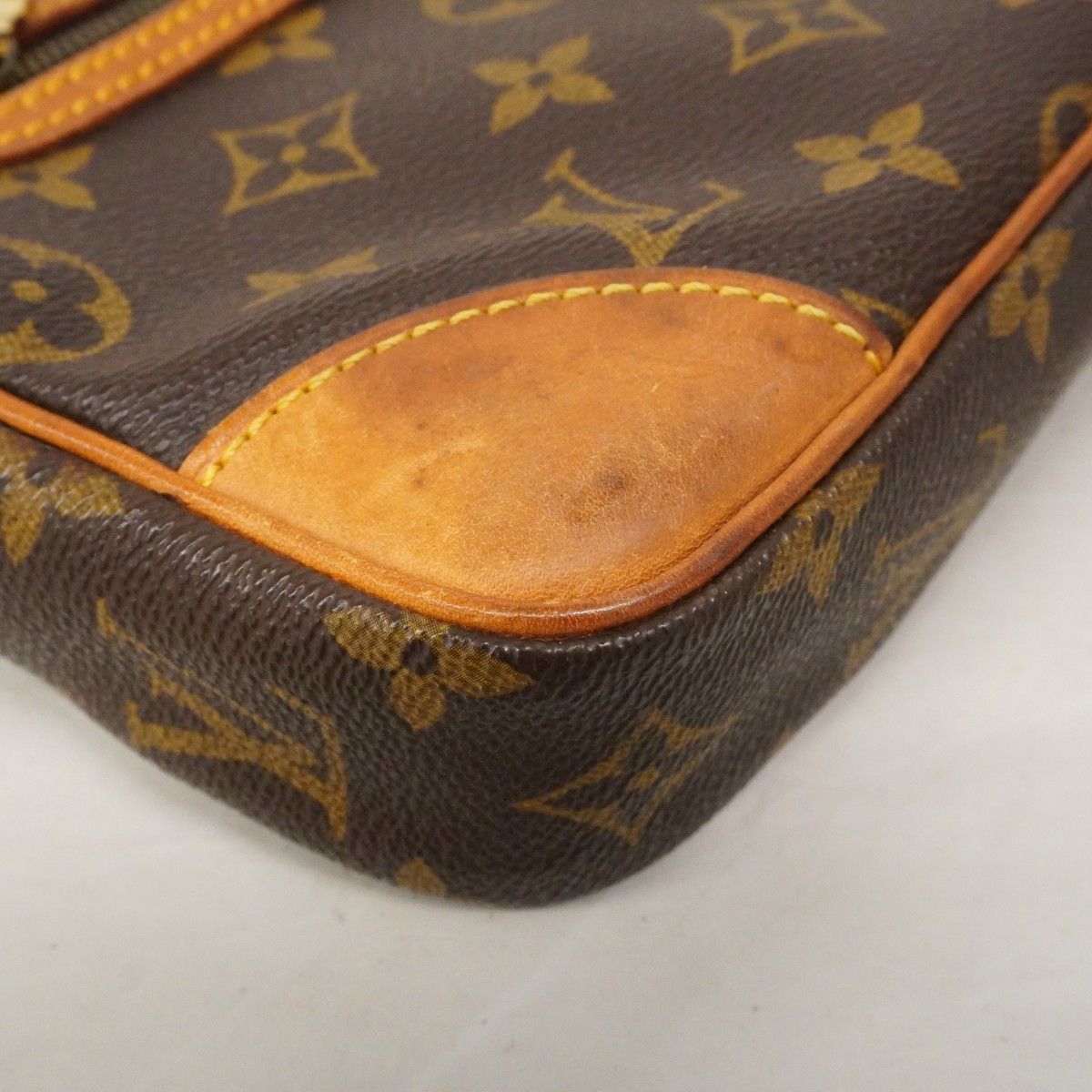 Louis Vuitton Clutch Monogram Marly Dragonne GM Brown — view 7