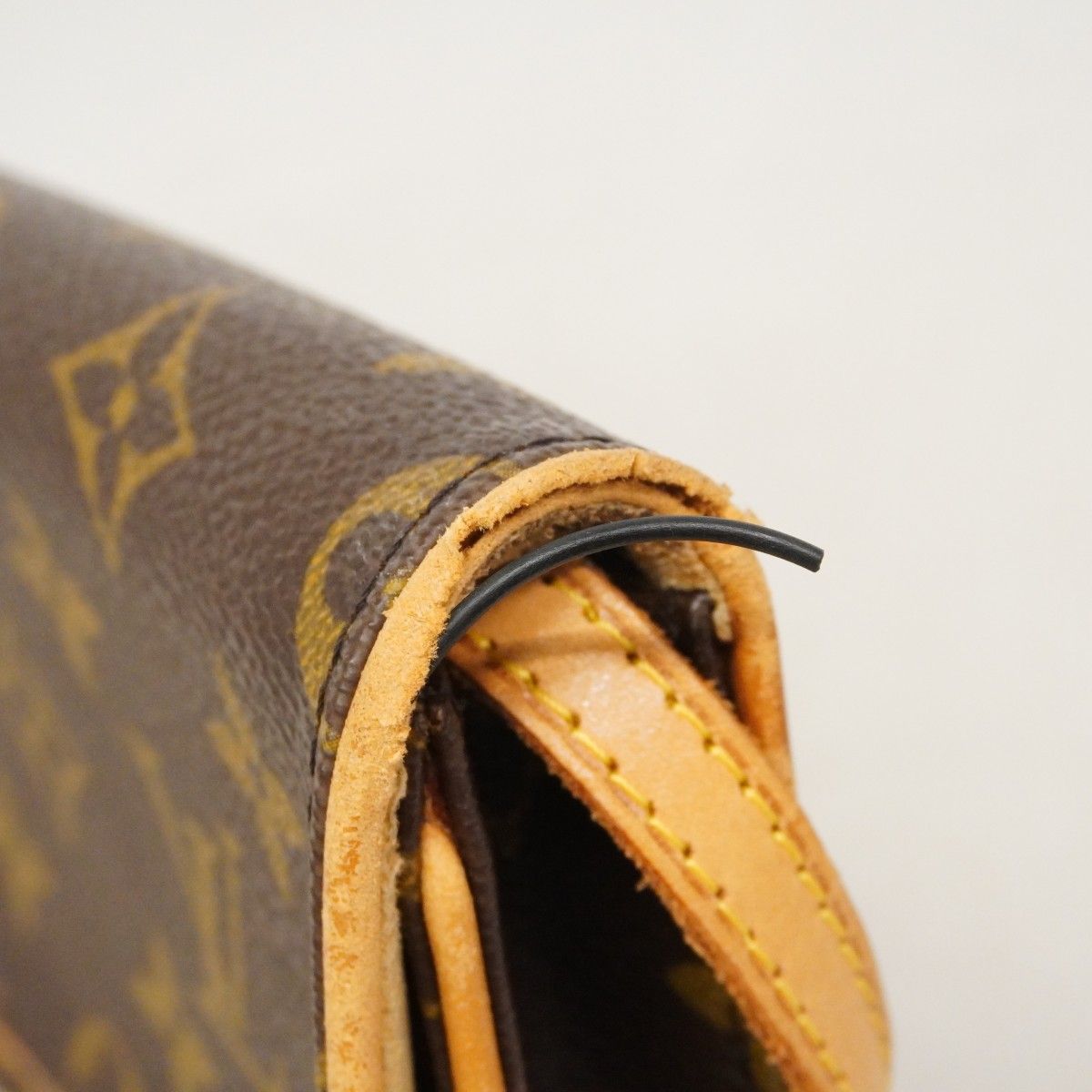 Louis Vuitton Shoulder Bag Monogram Pochette Twin GM Brown — view 6
