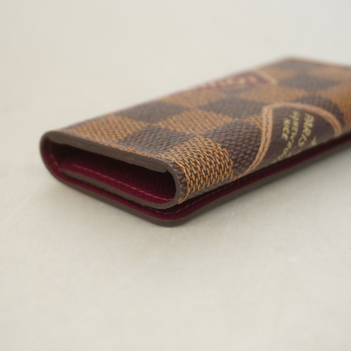 Louis Vuitton Key Case Damier Label Collection Multicles 4 Ebene Key Holder — view 5