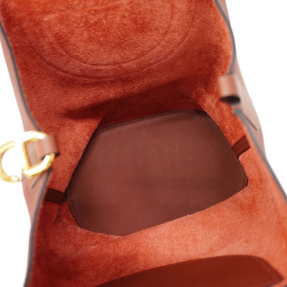 Hermes Handbag in the Loop 23 Taurillon Clemence Swift Rouge Ache Gold — view 4