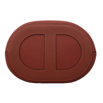 Hermes Handbag in the Loop 23 Taurillon Clemence Swift Rouge Ache Gold — view 3