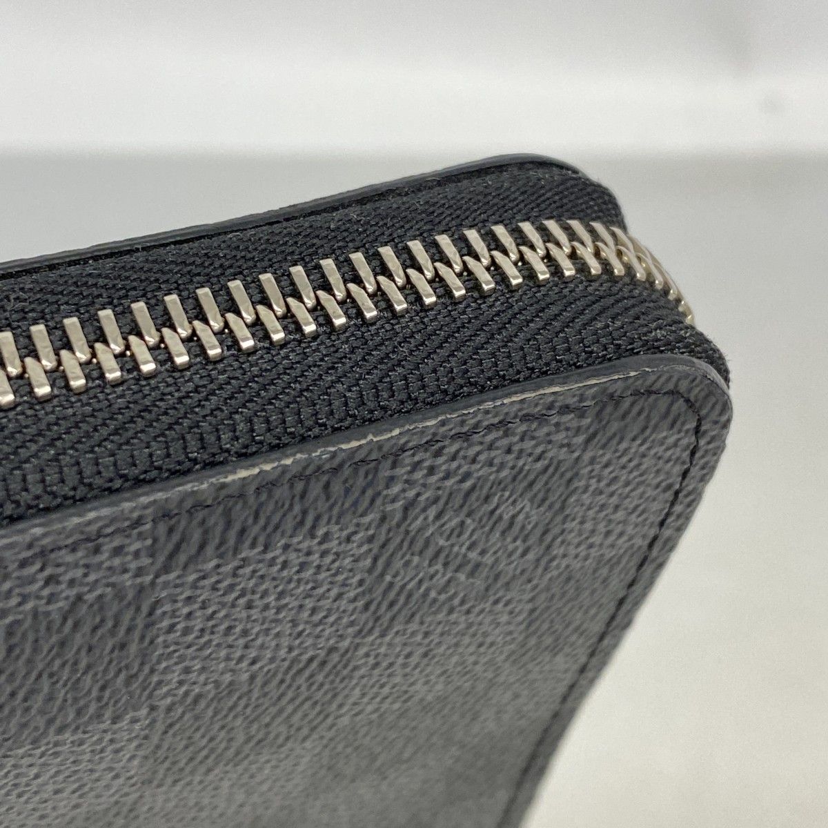 Louis Vuitton Wallet Damier Graphite Zippy Horizontal Black Gray — view 5
