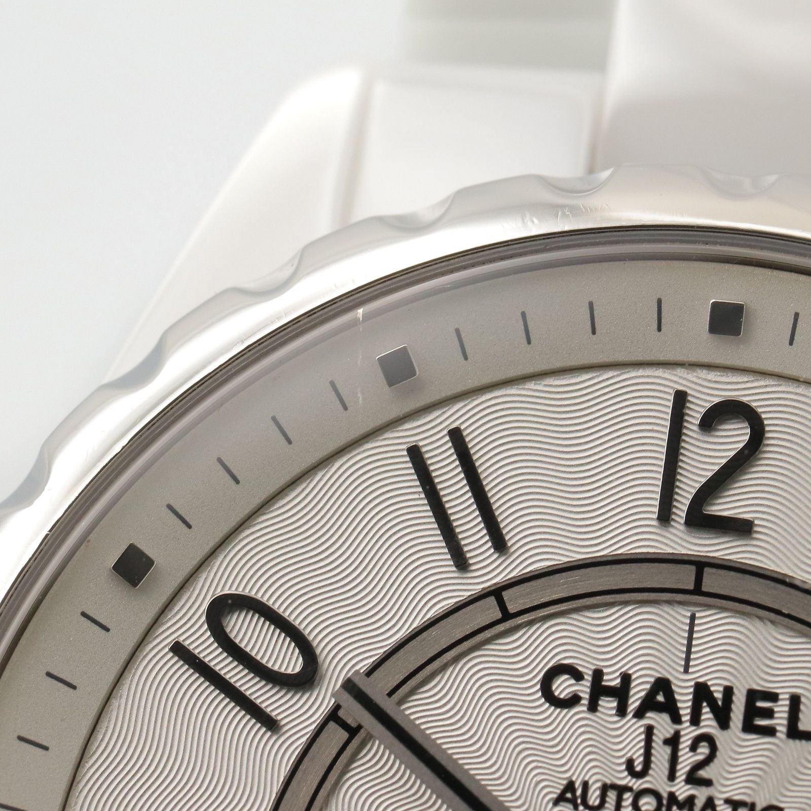 Chanel Watch White Ceramic — view 8