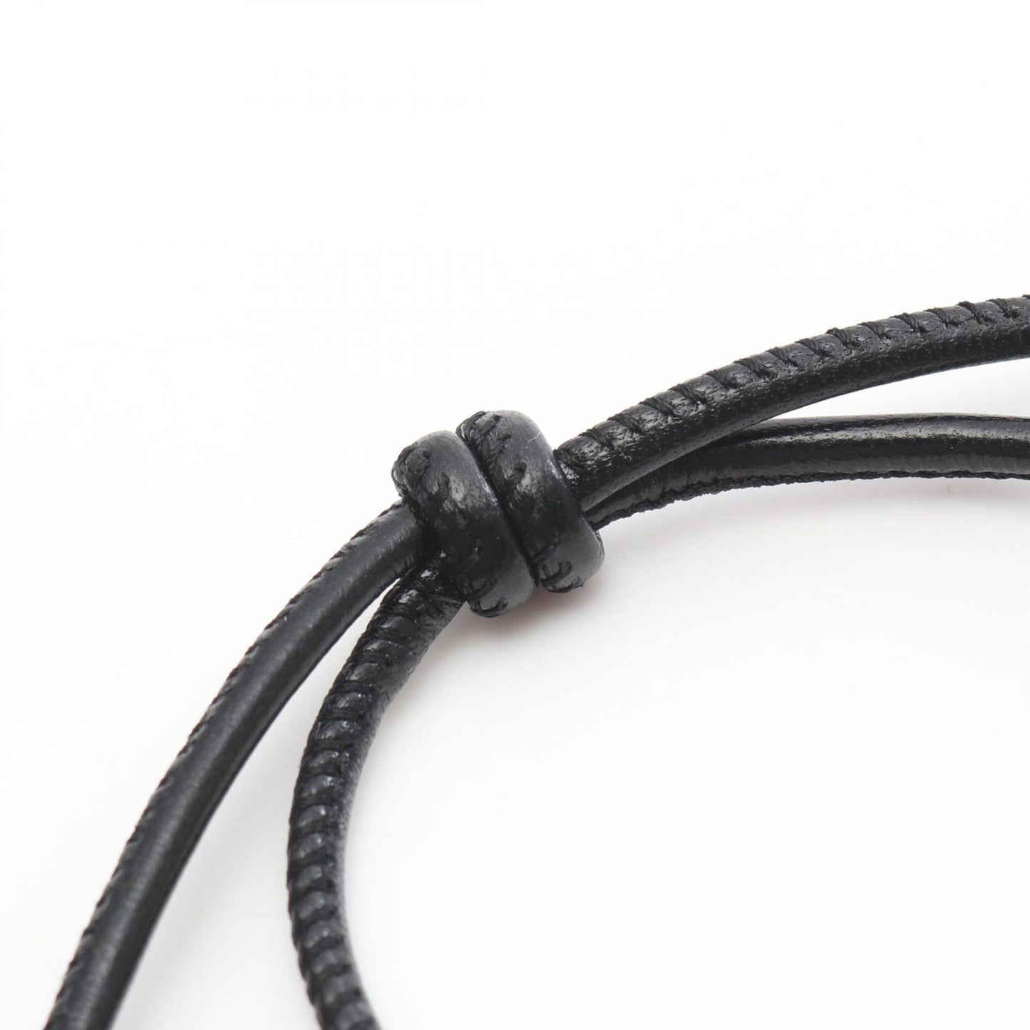 Saint Laurent Paris Bracelet Cassandra Black Leather — view 4