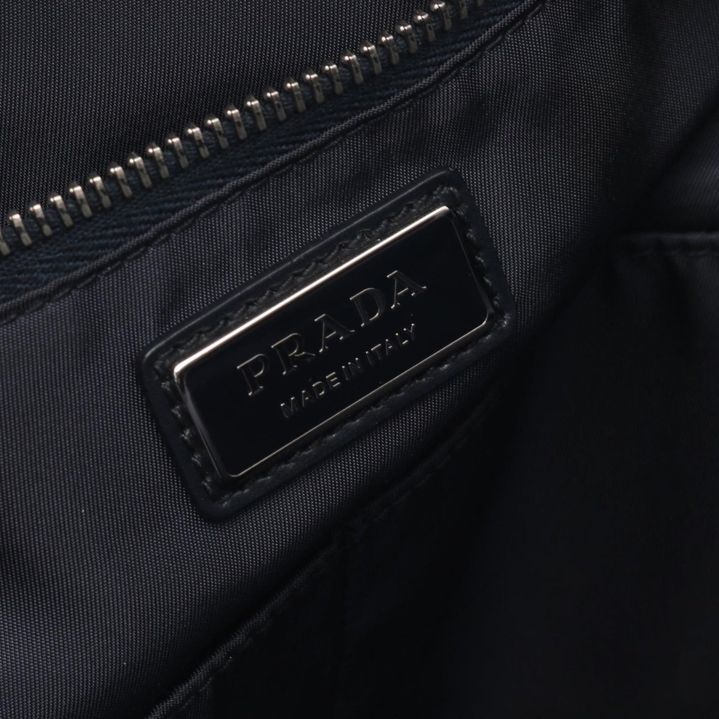 Prada Tote Re-Nylon Navy Nylon Padded — view 4