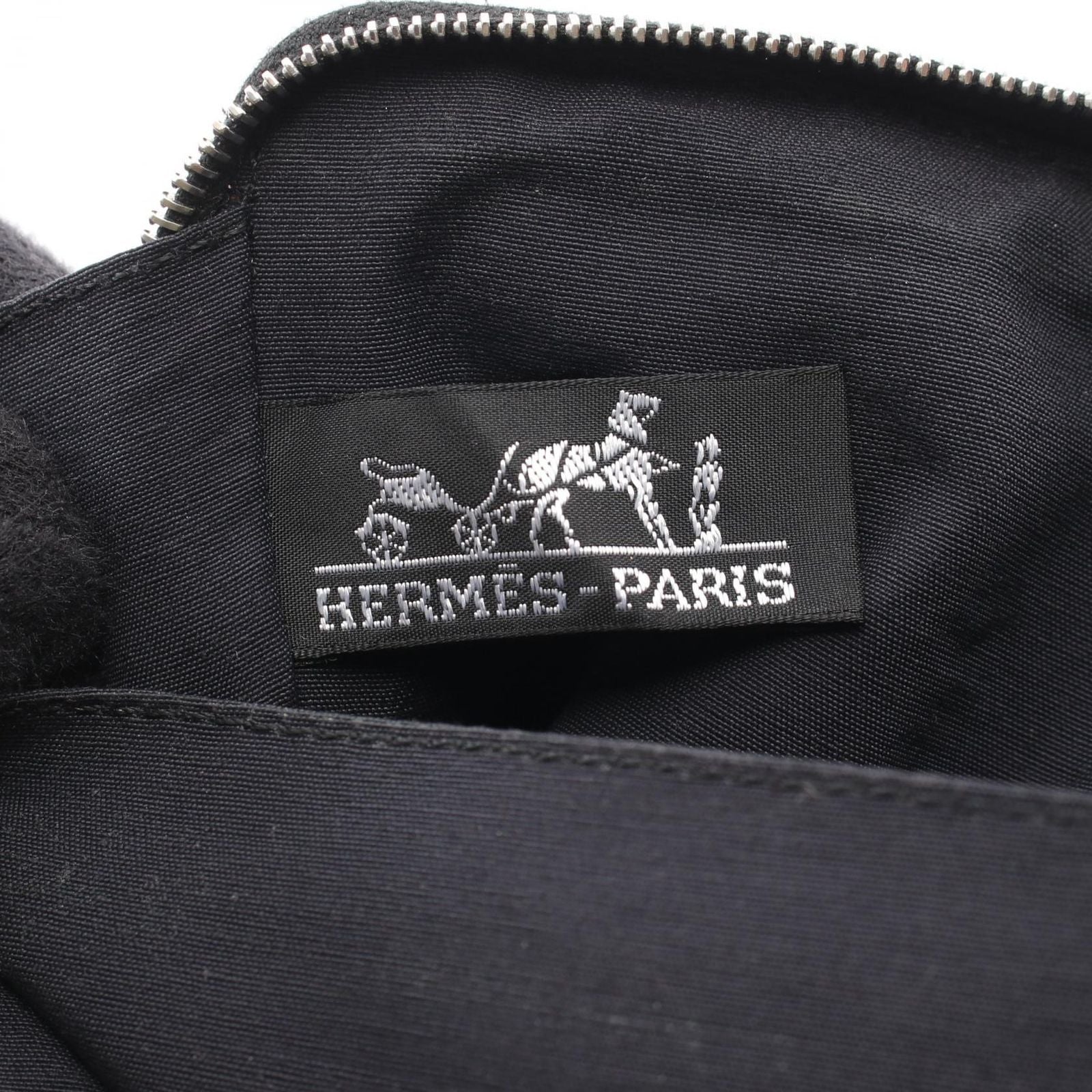 Hermes Round Wallet Fourre Tout Purse GM Black Canvas — view 5