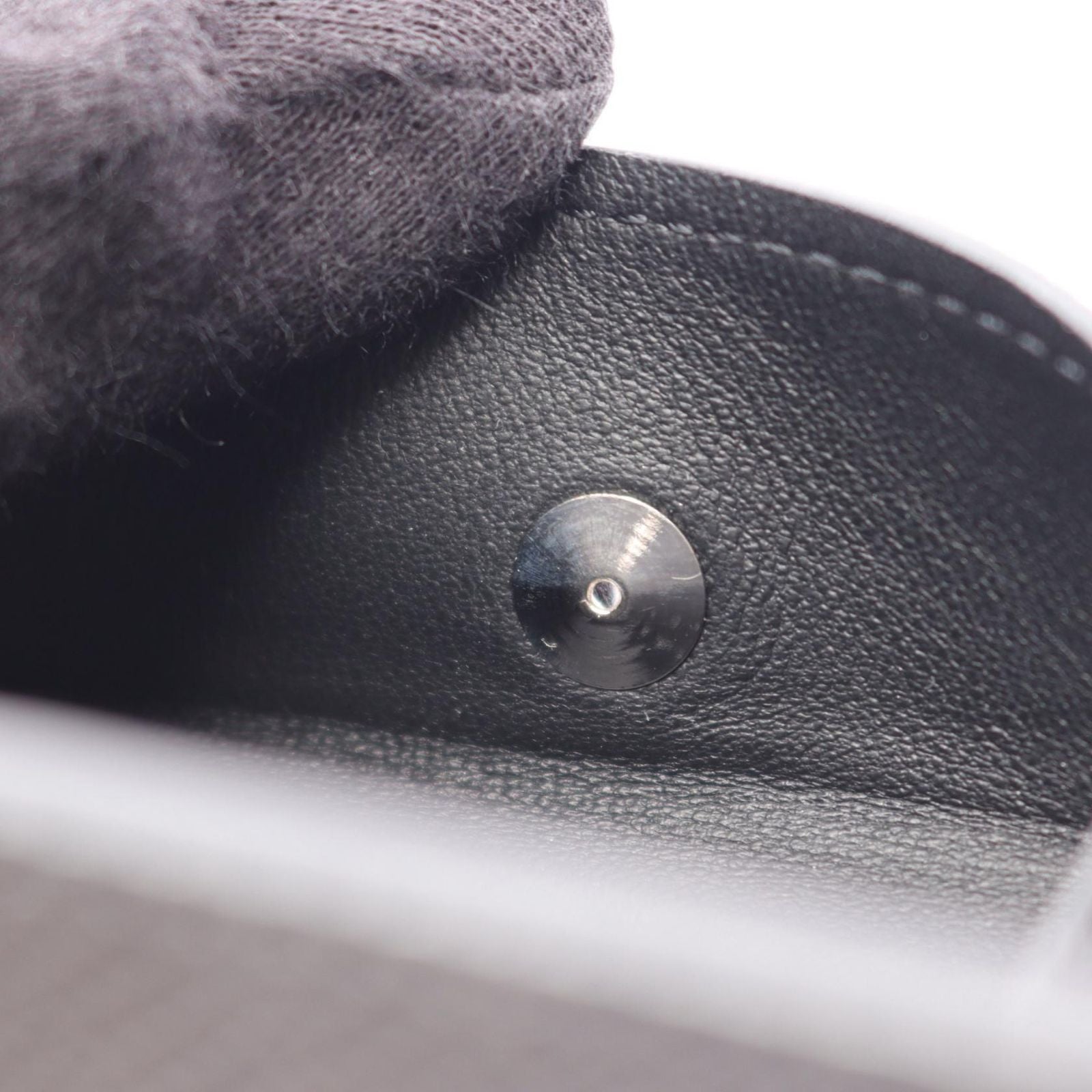 Louis Vuitton Coin Case Taiga Ardoise Noir Leather Pass — view 5