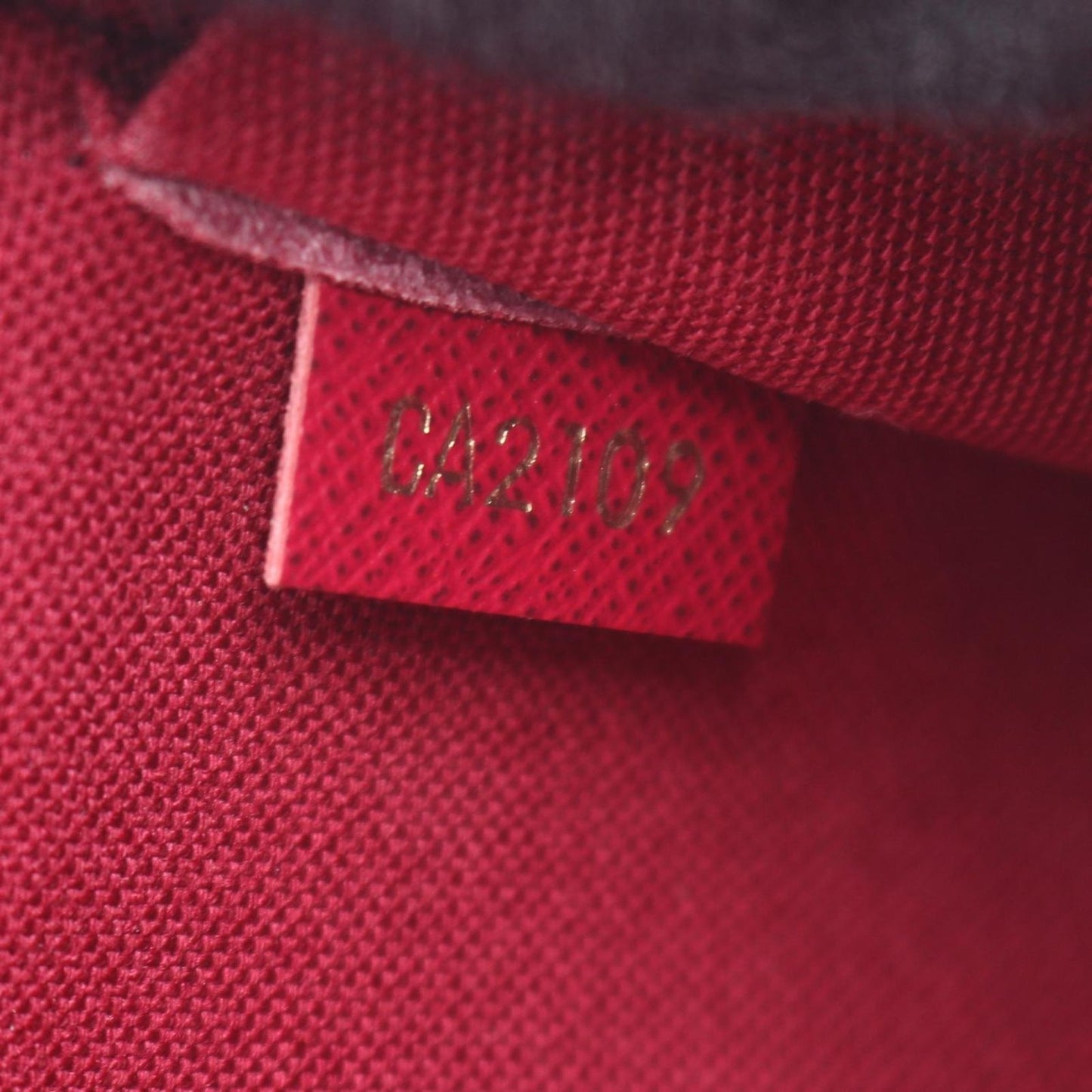 Louis Vuitton Shoulder Bag Pochette Monogram Fuchsia Canvas Leather Felicie — view 5