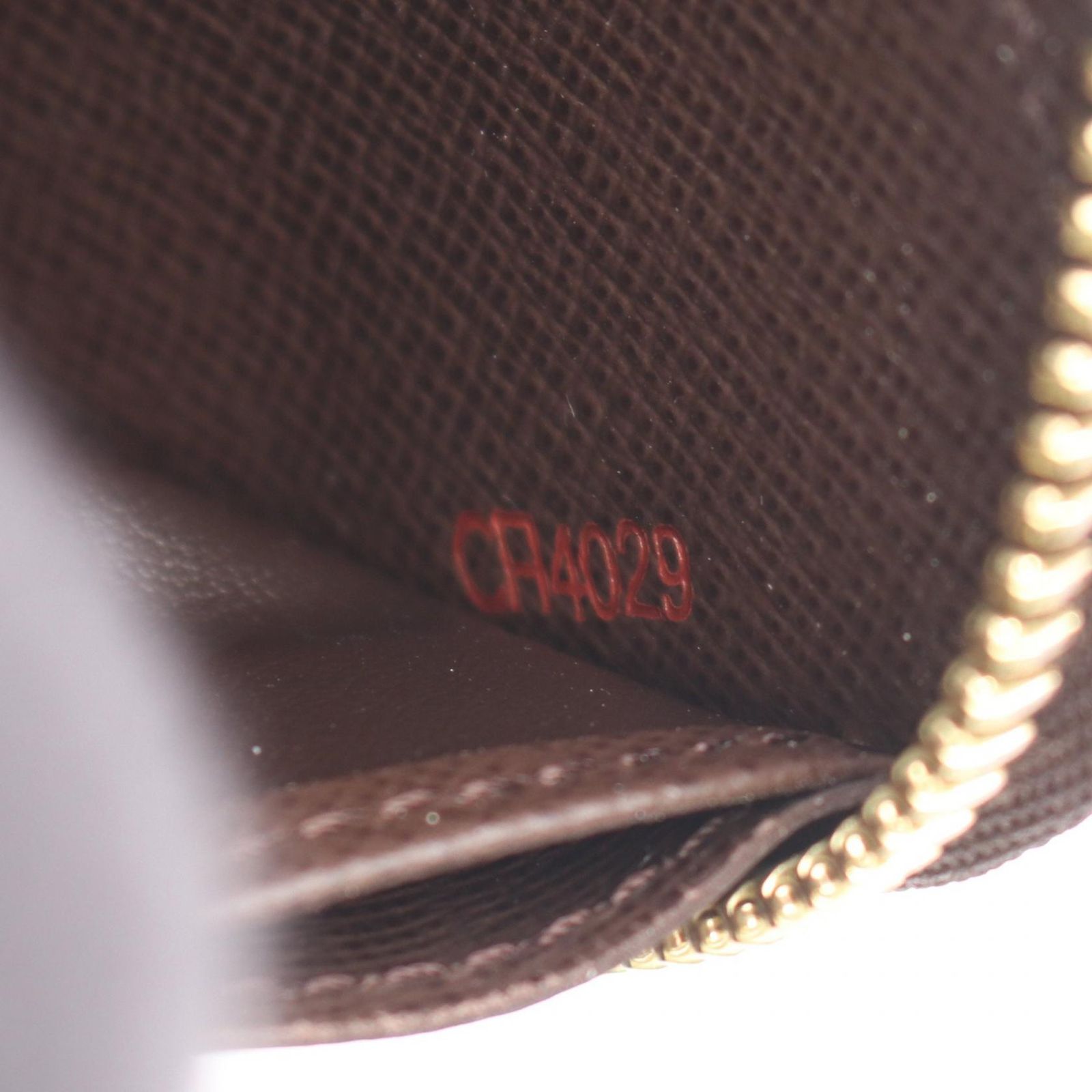 Louis Vuitton Round Wallet Zippy Canvas — view 5