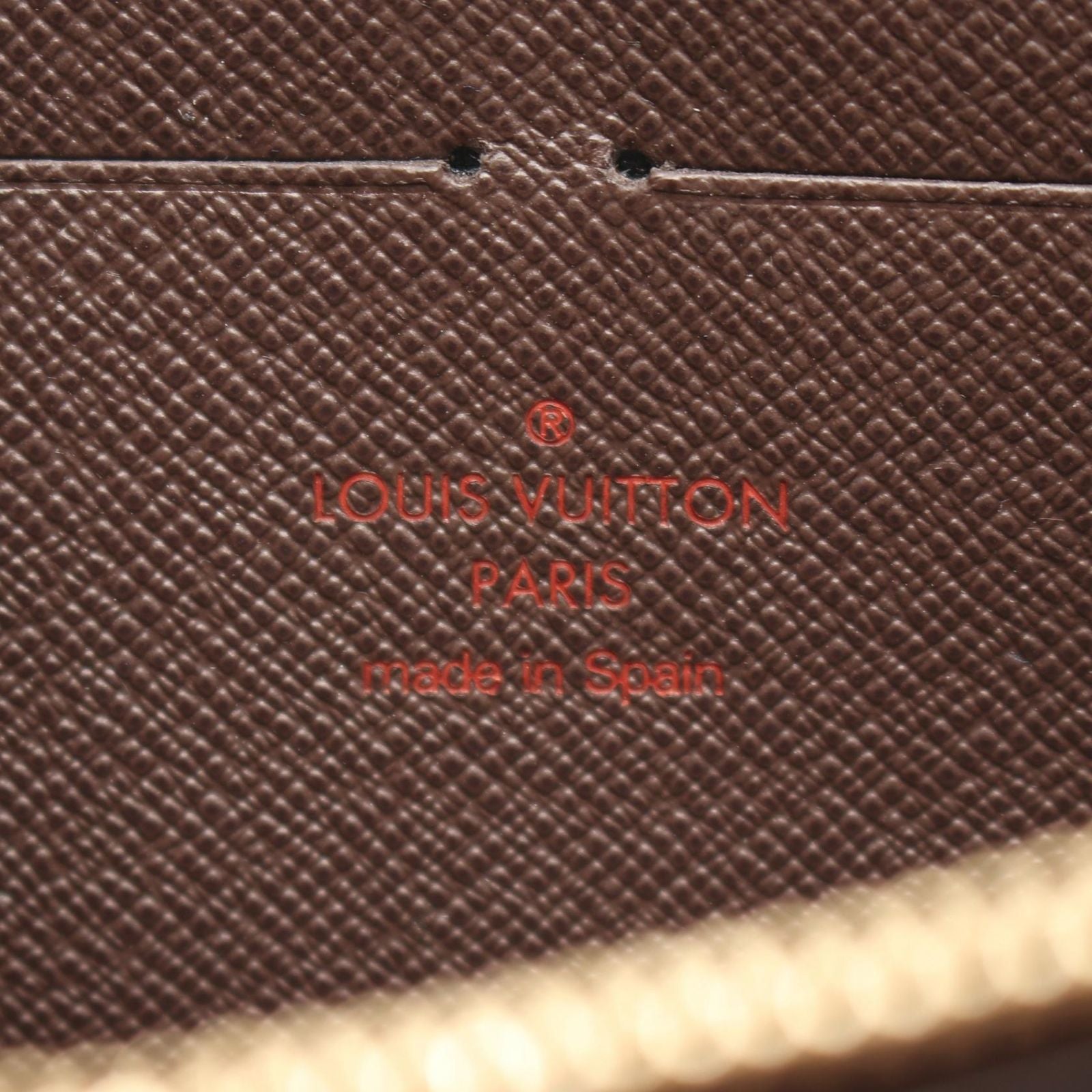 Louis Vuitton Round Wallet Zippy Canvas — view 4