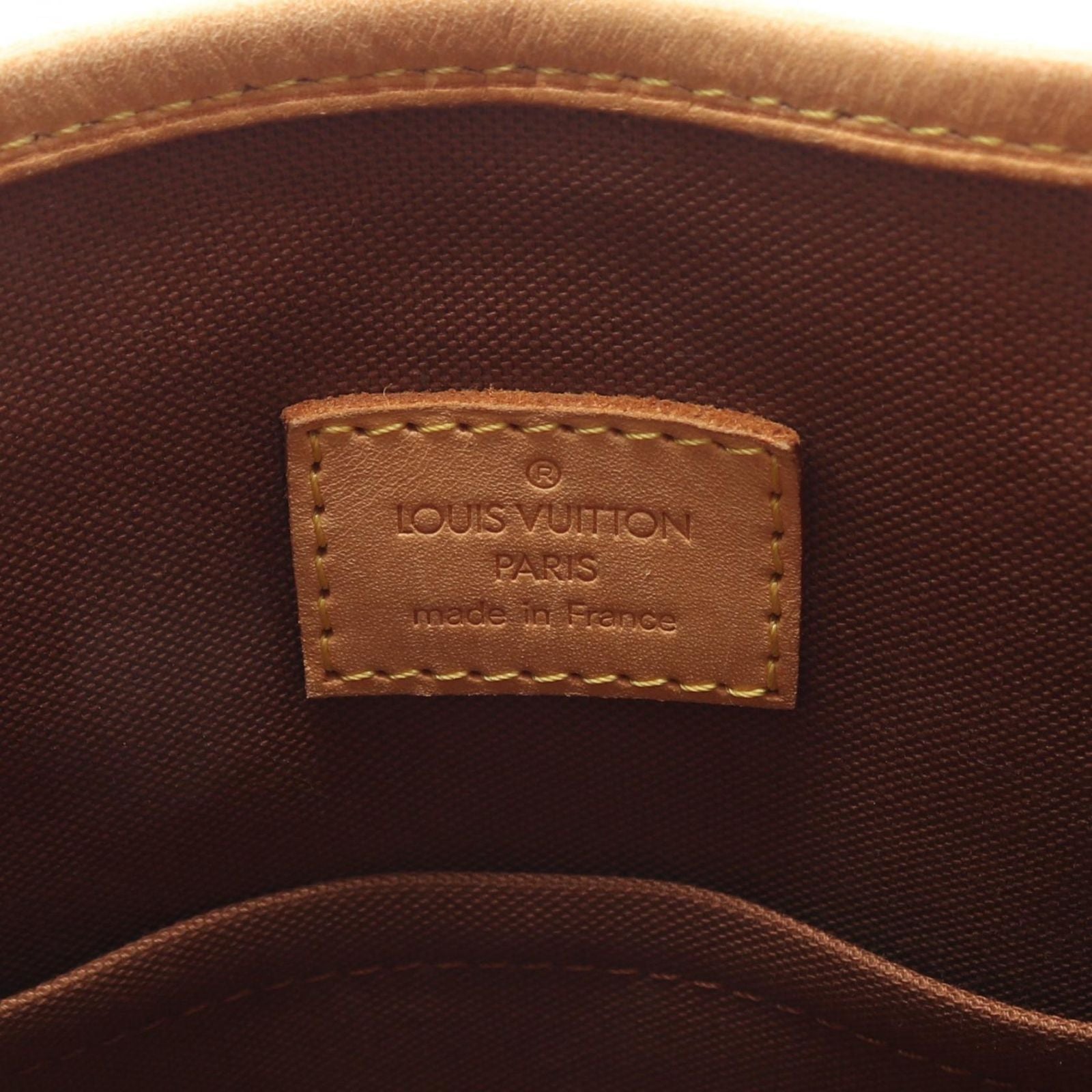 Louis Vuitton Handbag Batignolles Canvas Leather — view 4