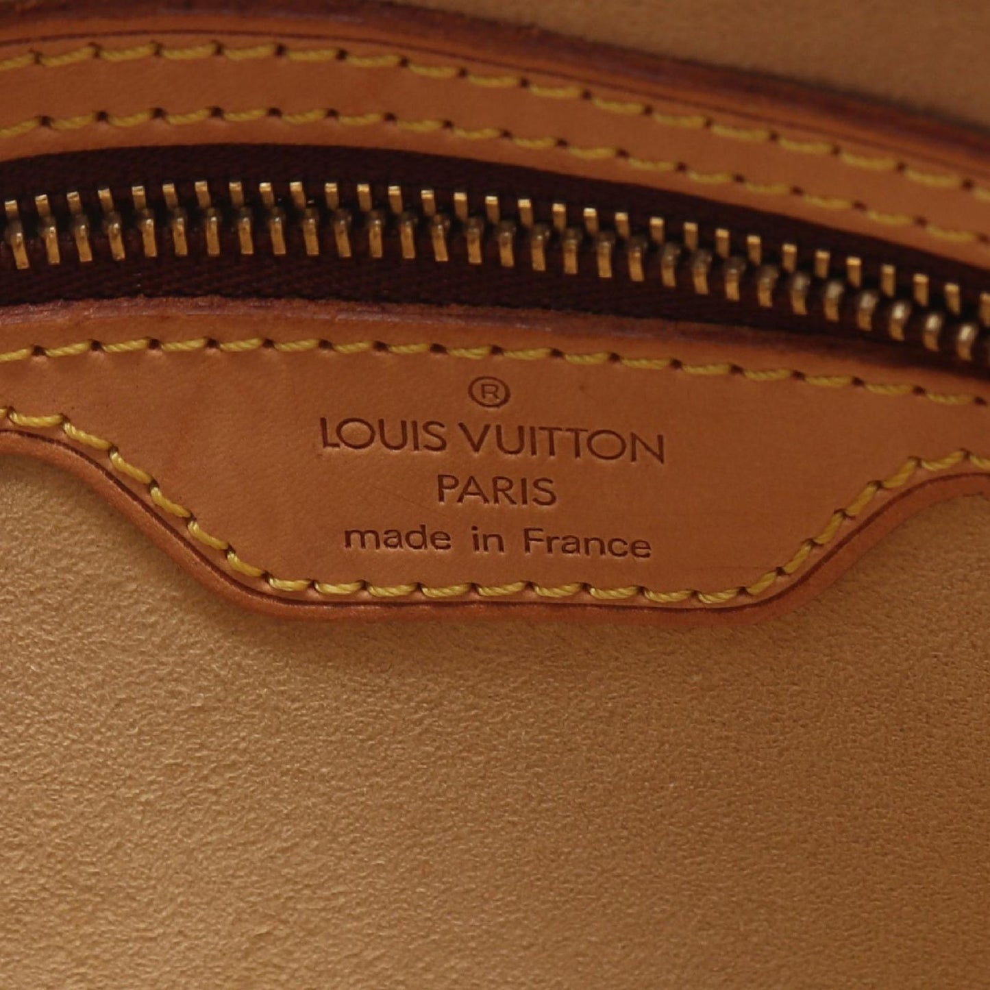 Louis Vuitton Shoulder Bag Looping Canvas Leather — view 4