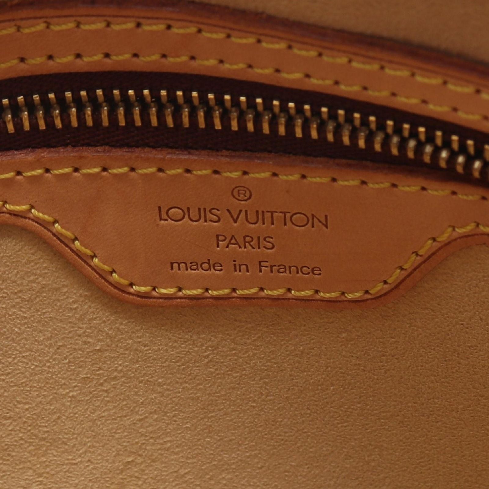 Louis Vuitton Shoulder Bag Looping Canvas Leather — view 4