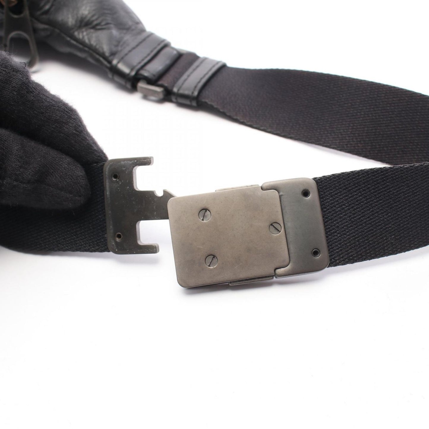 Bottega Veneta Waist Bag Intrecciato Black Leather — view 5