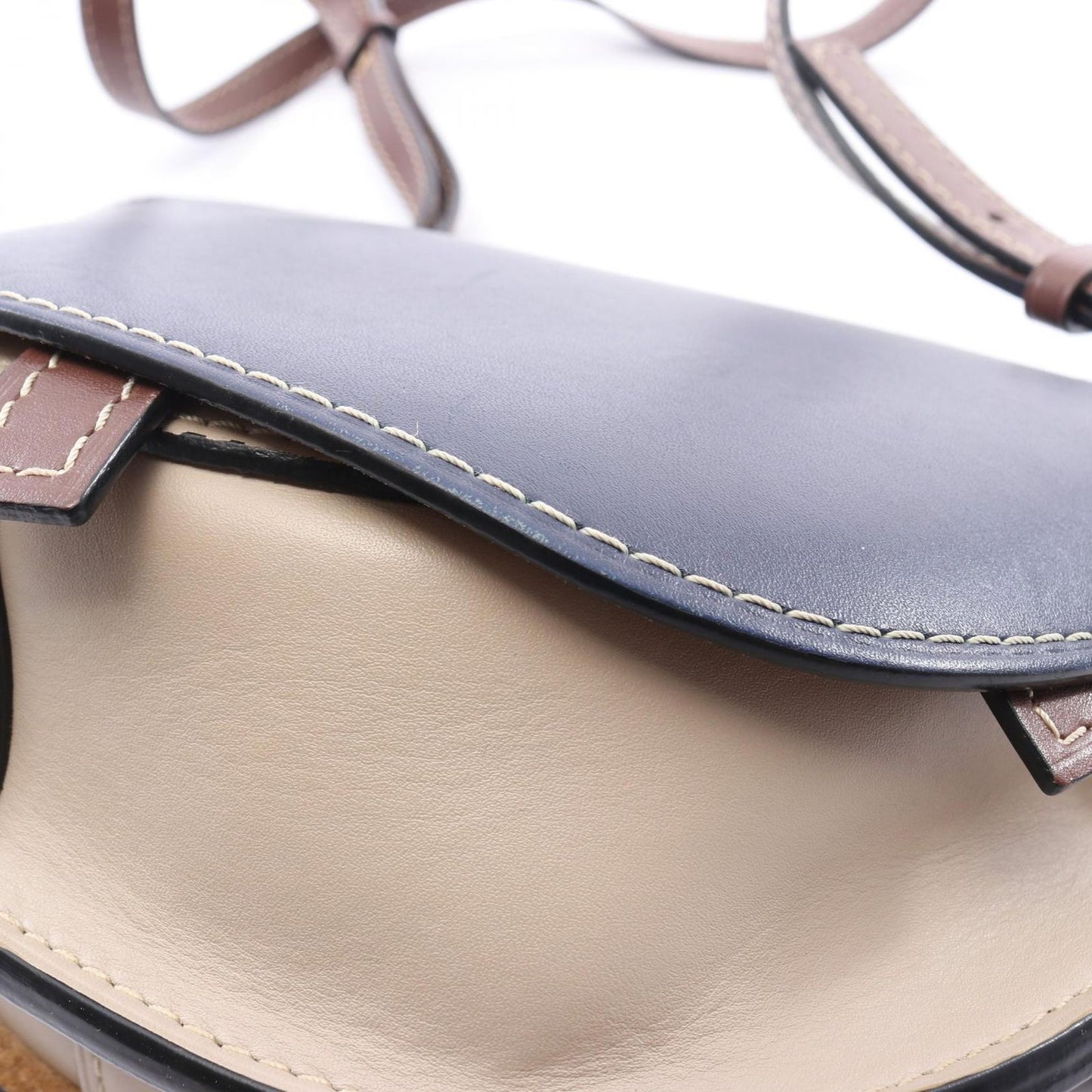 Loewe Shoulder Bag Gate Small Navy Off White Leather — view 5
