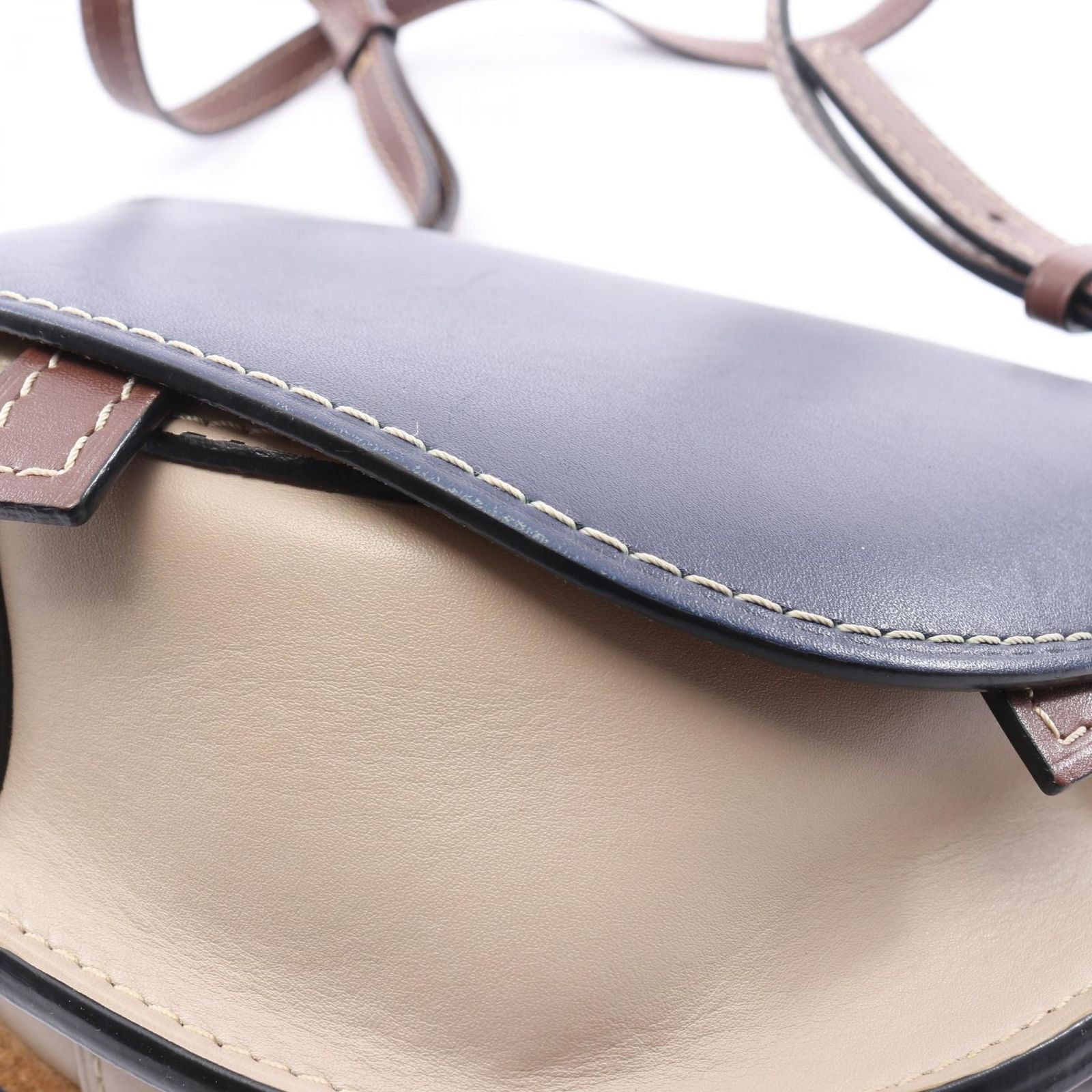 Loewe Shoulder Bag Gate Small Navy Off White Leather — view 5