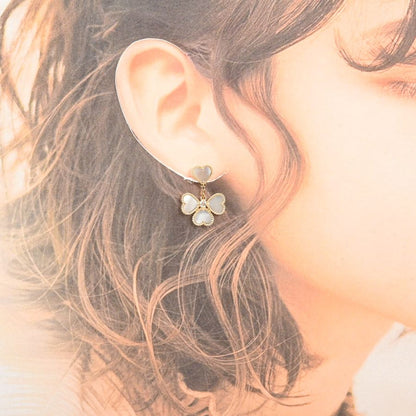 Van Cleef & Arpels Earrings Sweet Alhambra Fiyage — view 4