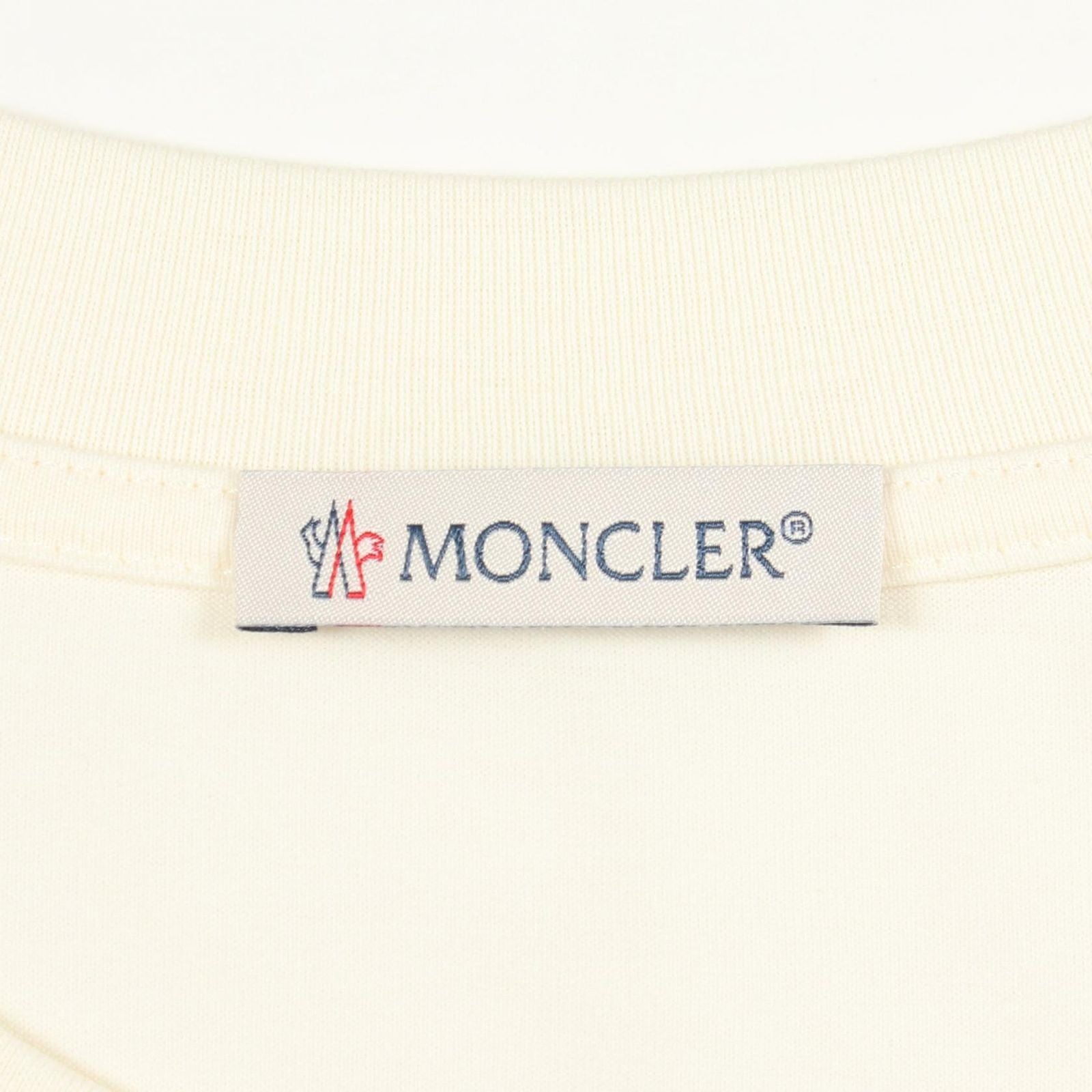 Moncler Short Sleeve T-Shirt Sequin Logo Cropped Cotton — view 3