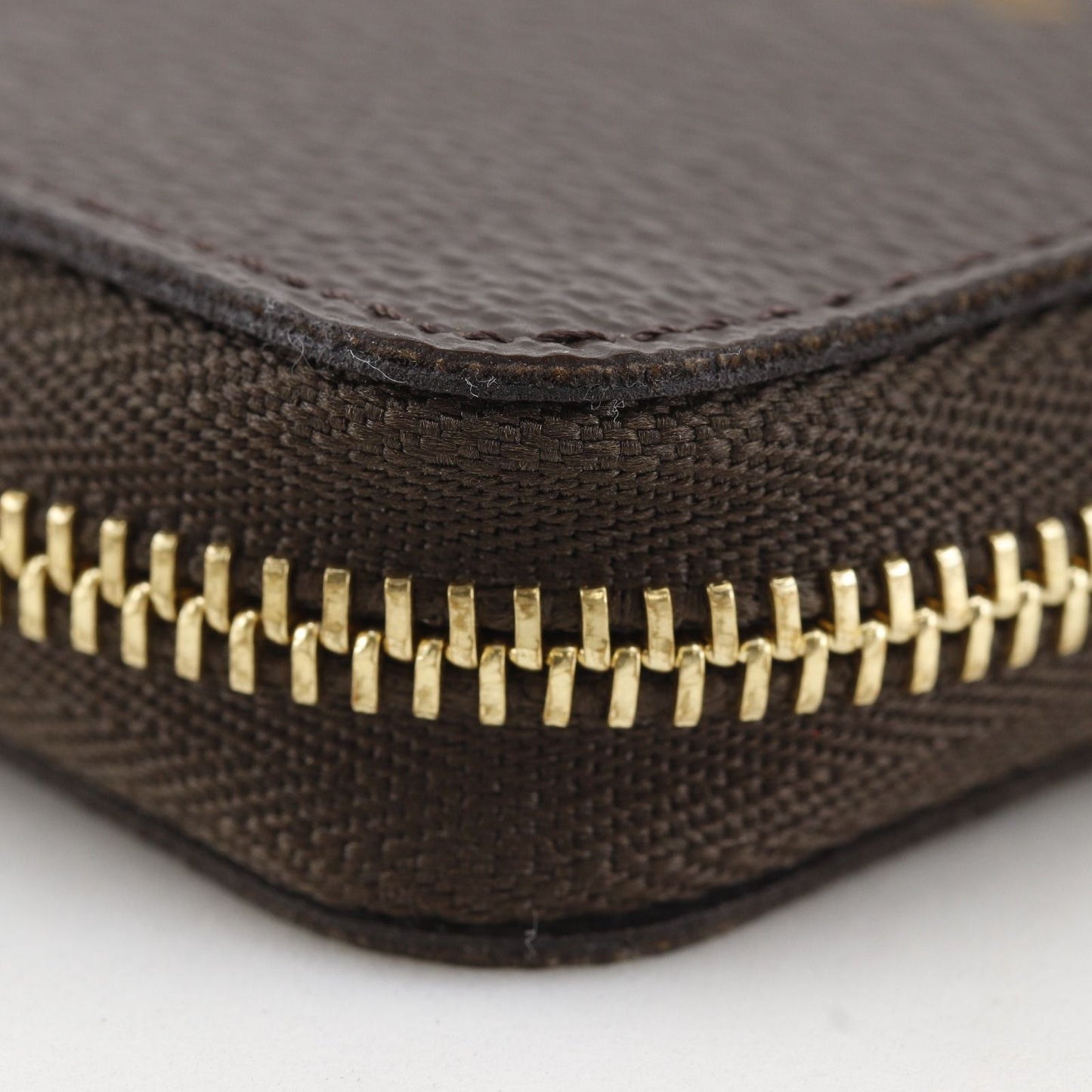 Louis Vuitton Zippy Coin Purse Monogram Giant Brown Case — view 5