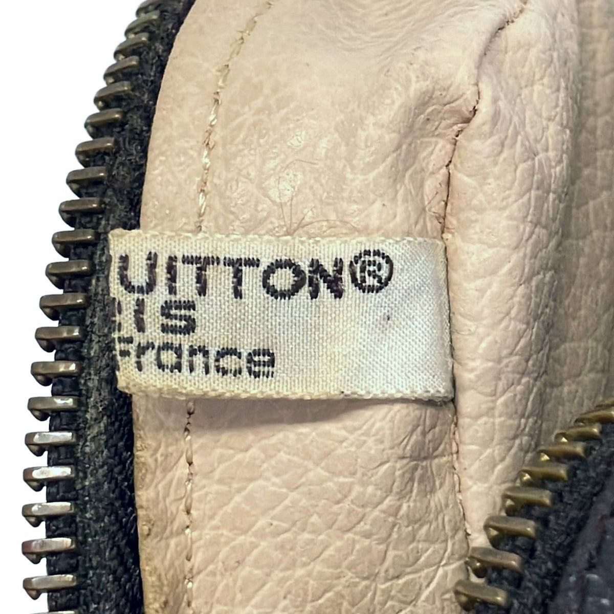 Louis Vuitton Pouch Monogram Trousse Toilette 23 — view 6