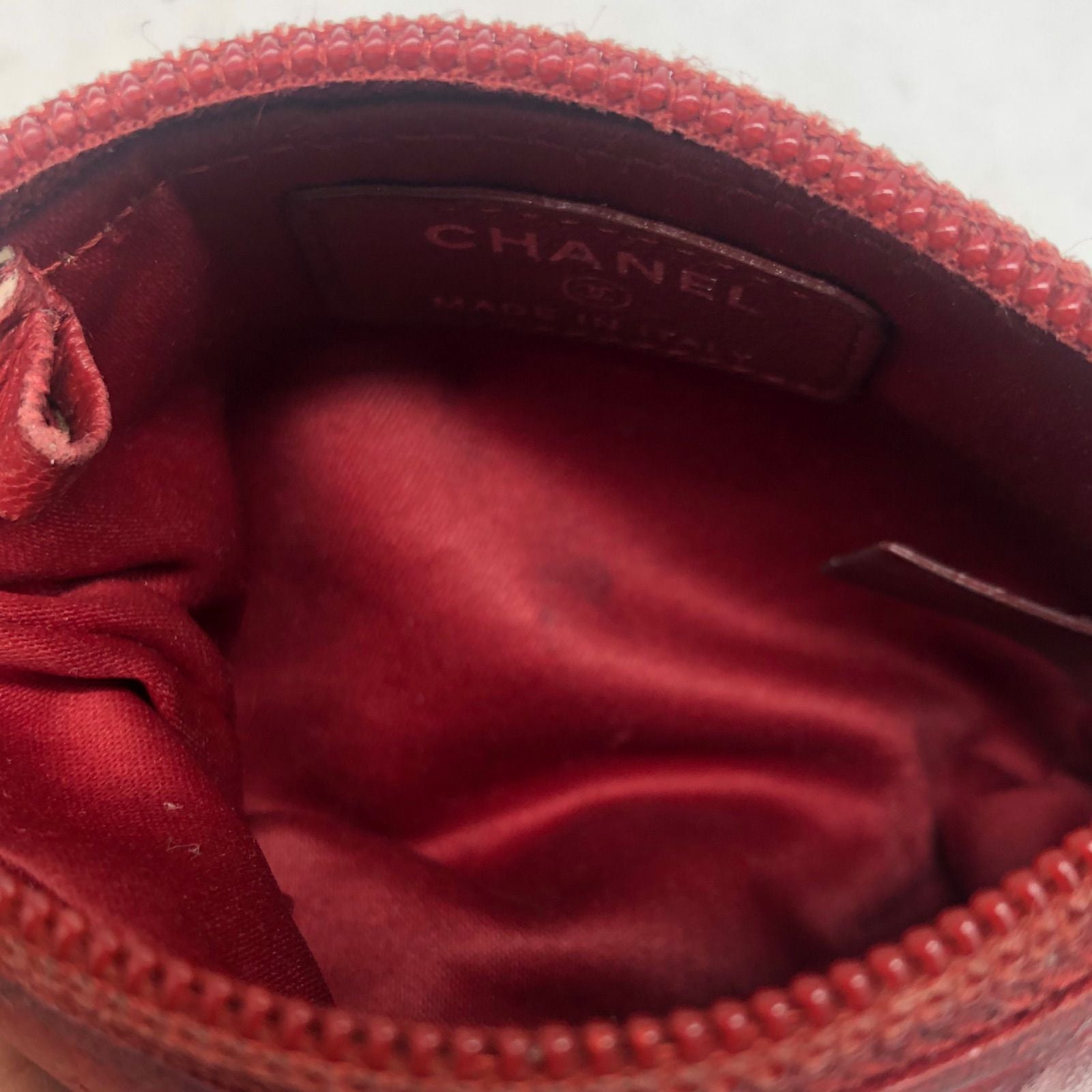 Chanel Coin Case Pouch Camellia Red CC Logo — view 8