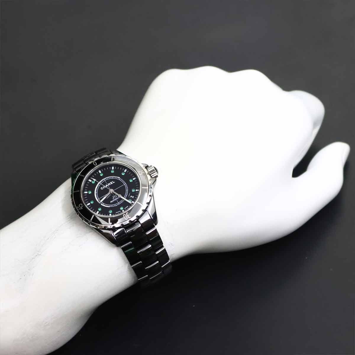 Chanel Watch Emerald Date Black Ceramic Automatic Winding — view 3
