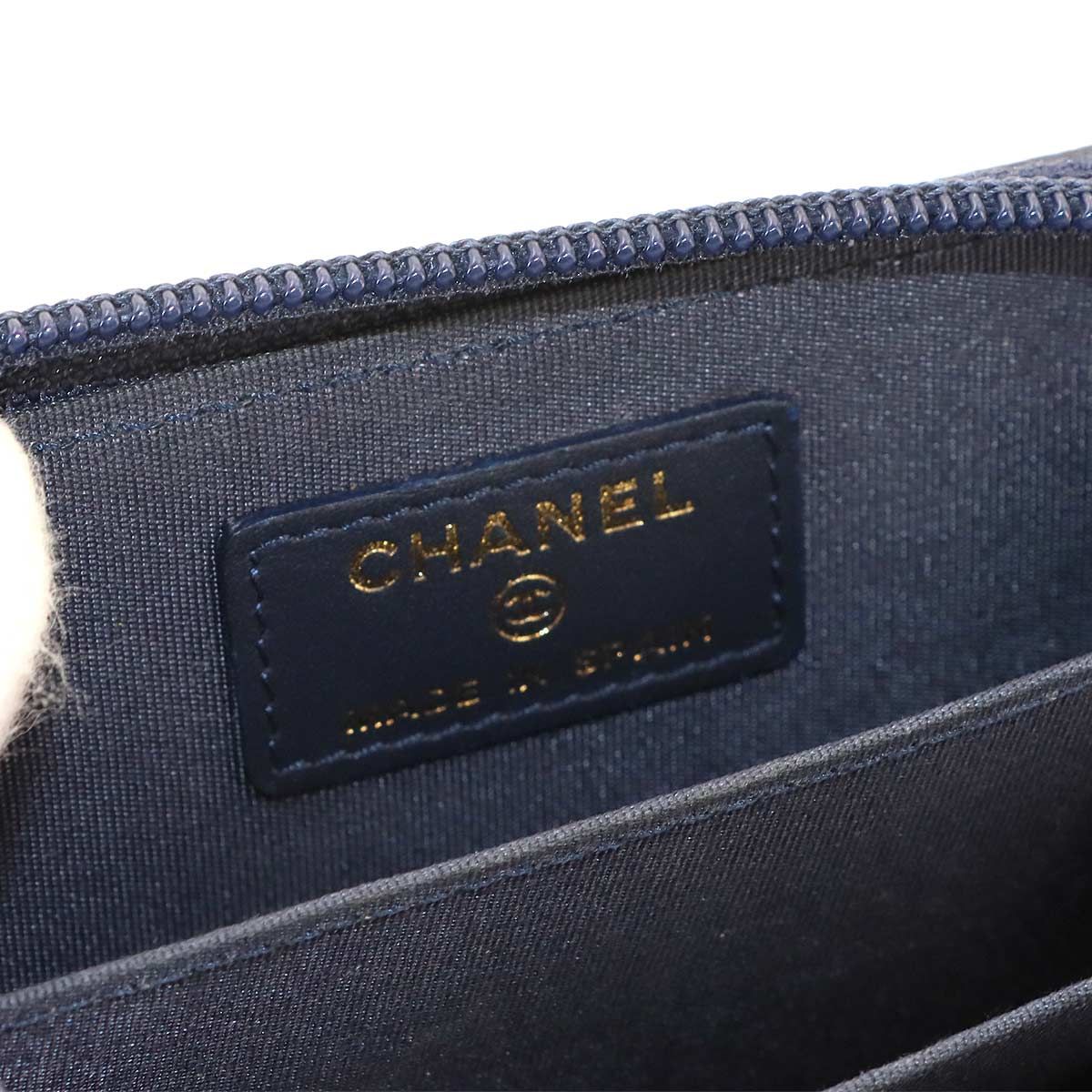 Chanel Boy Zip Coin Purse Caviar Leather Navy Gold — view 7