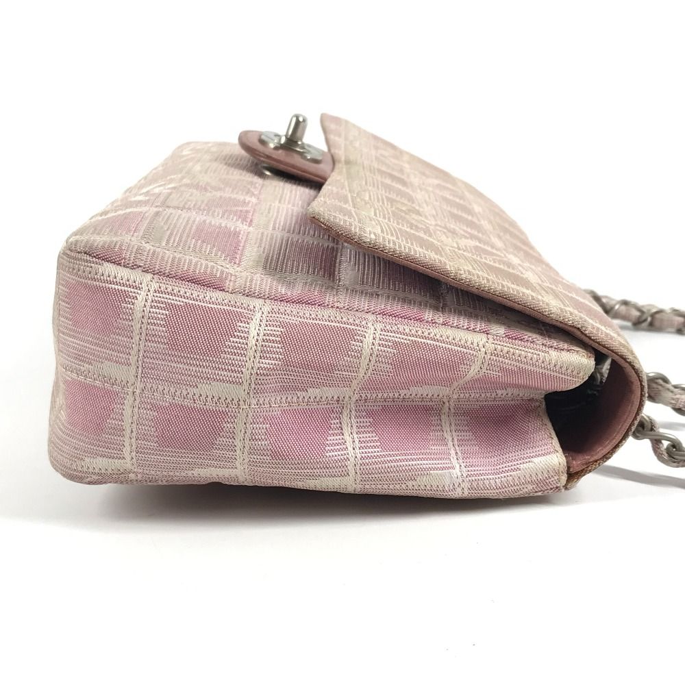 Chanel Shoulder Bag CC Logo Nylon Pink — view 4