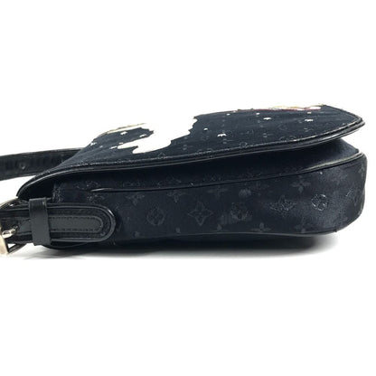 Louis Vuitton Shoulder Bag Comte de Fe Musette Satin Canvas Black — view 4