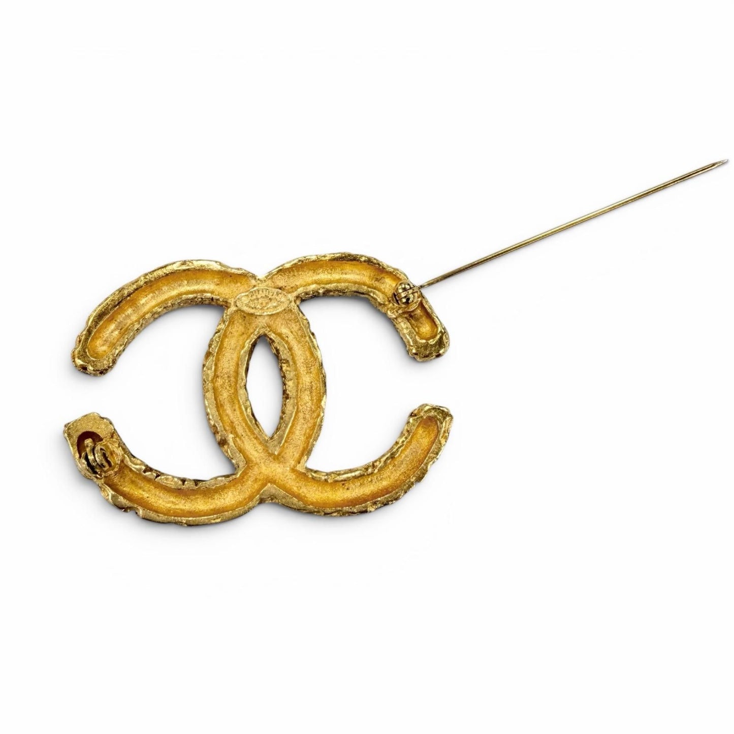 Chanel Vintage CC Logo Lava Brooch Gold — view 5