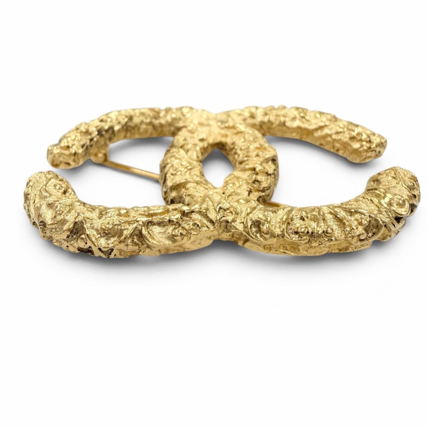 Chanel Vintage CC Logo Lava Brooch Gold — view 4