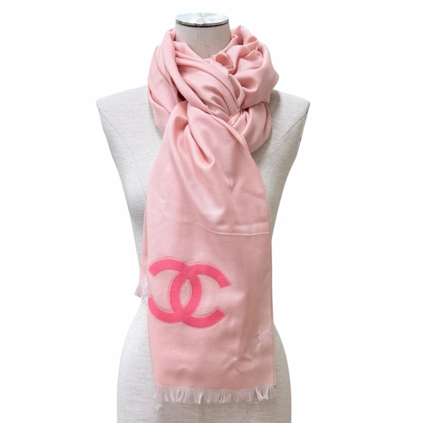 Chanel 23c Cashmere Silk Blend CC Logo with Fringe Large Shawl Pink Scarf — view 8