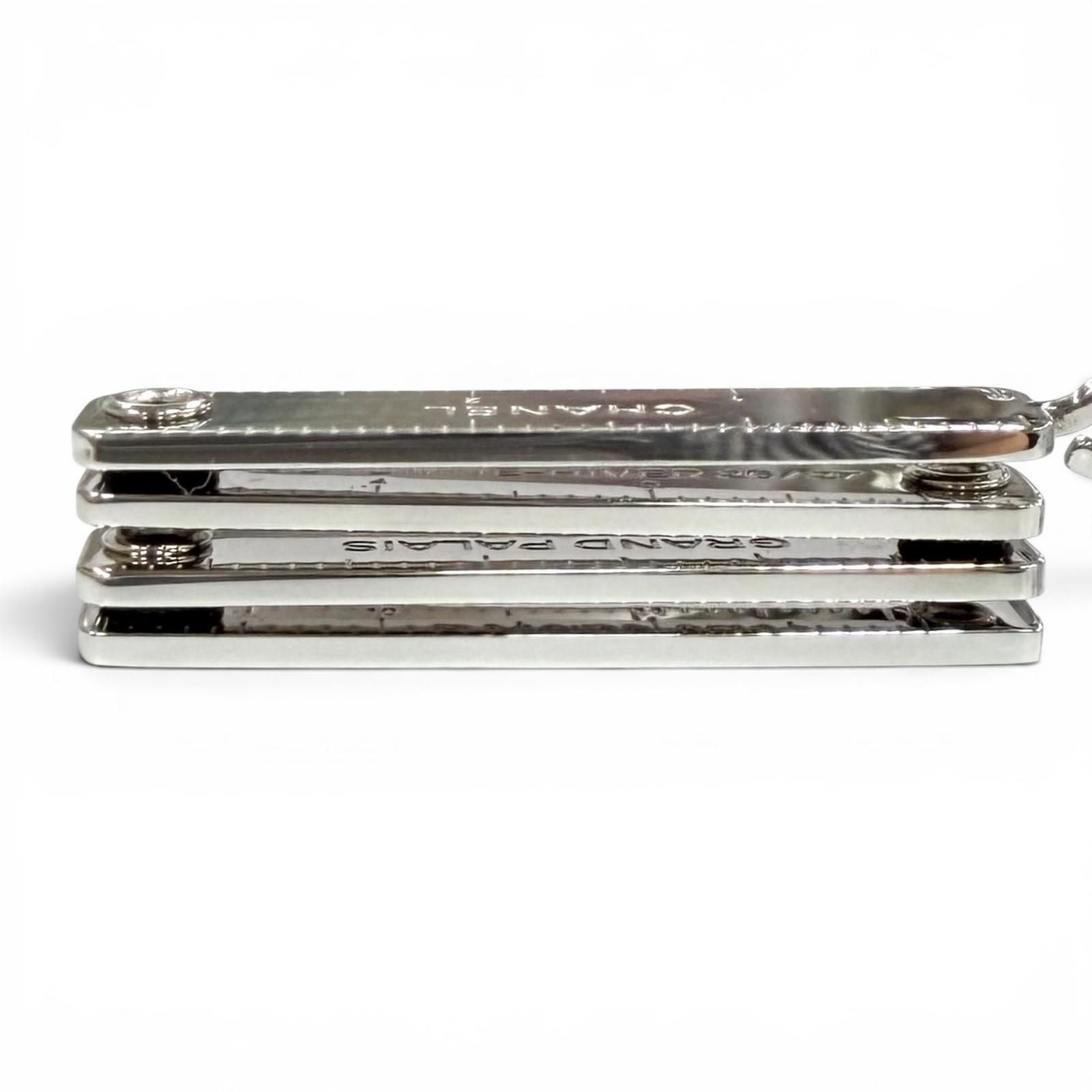 Chanel Log Major CC Logo Necklace Silver — view 6