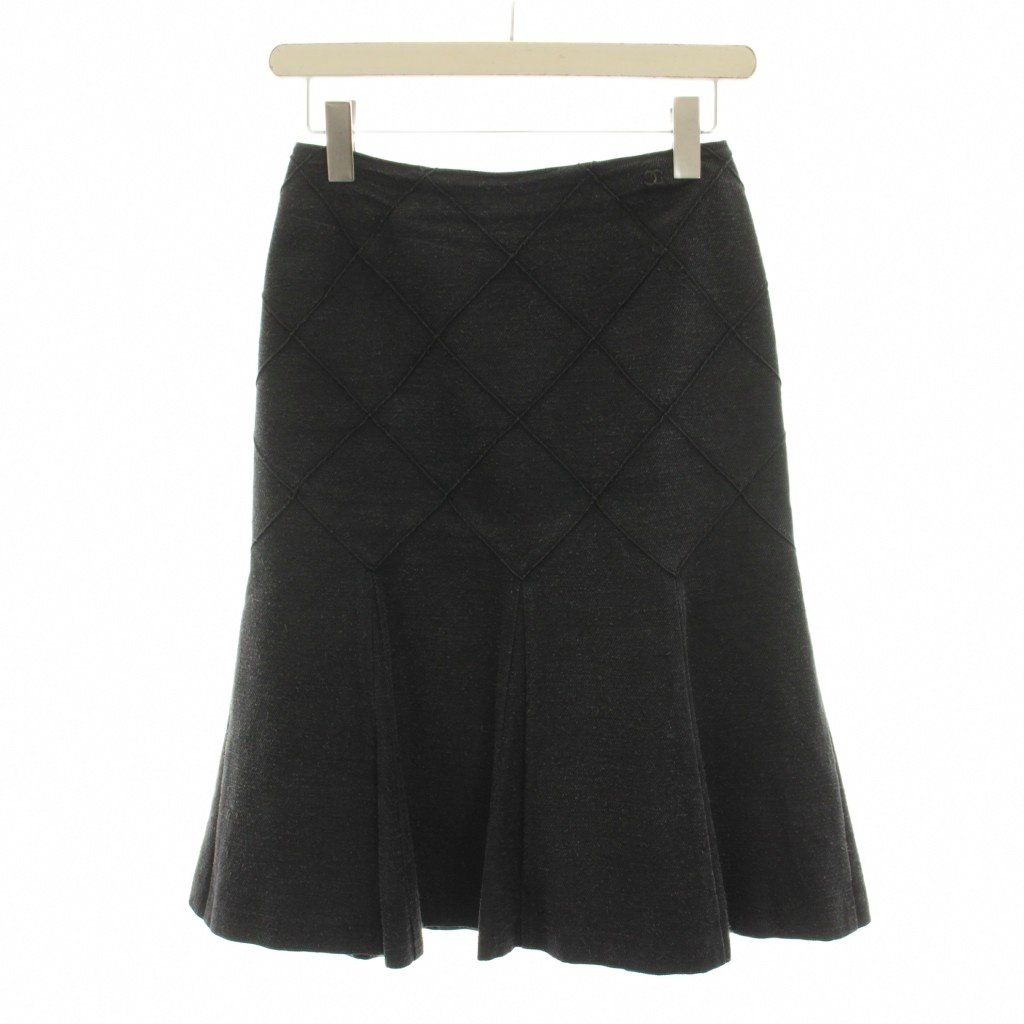 Chanel Silk Skirt Knee Length Flare Mermaid Silhouette CC Logo 34 Black Dark